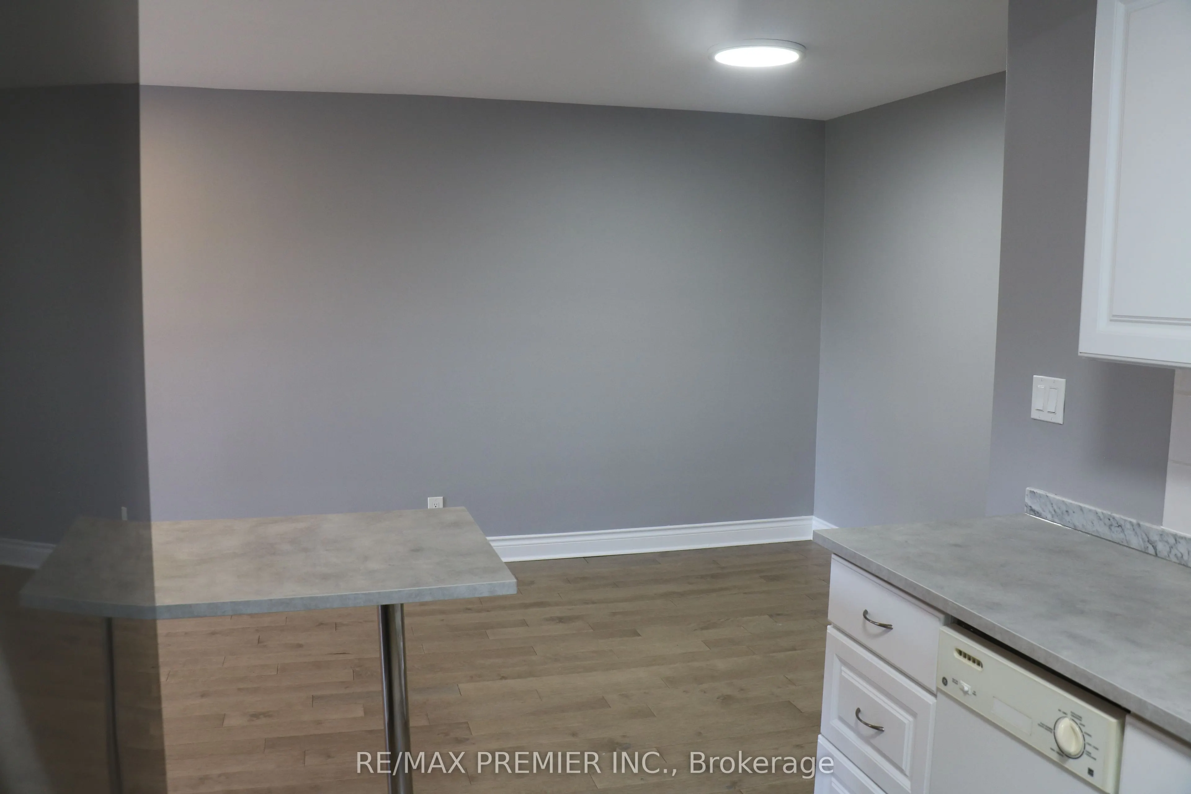 9 Bracebridge Avenue, #UPPER