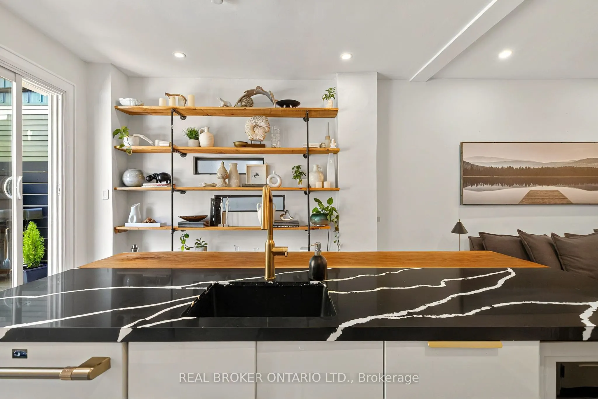 143 Parkmount Road
