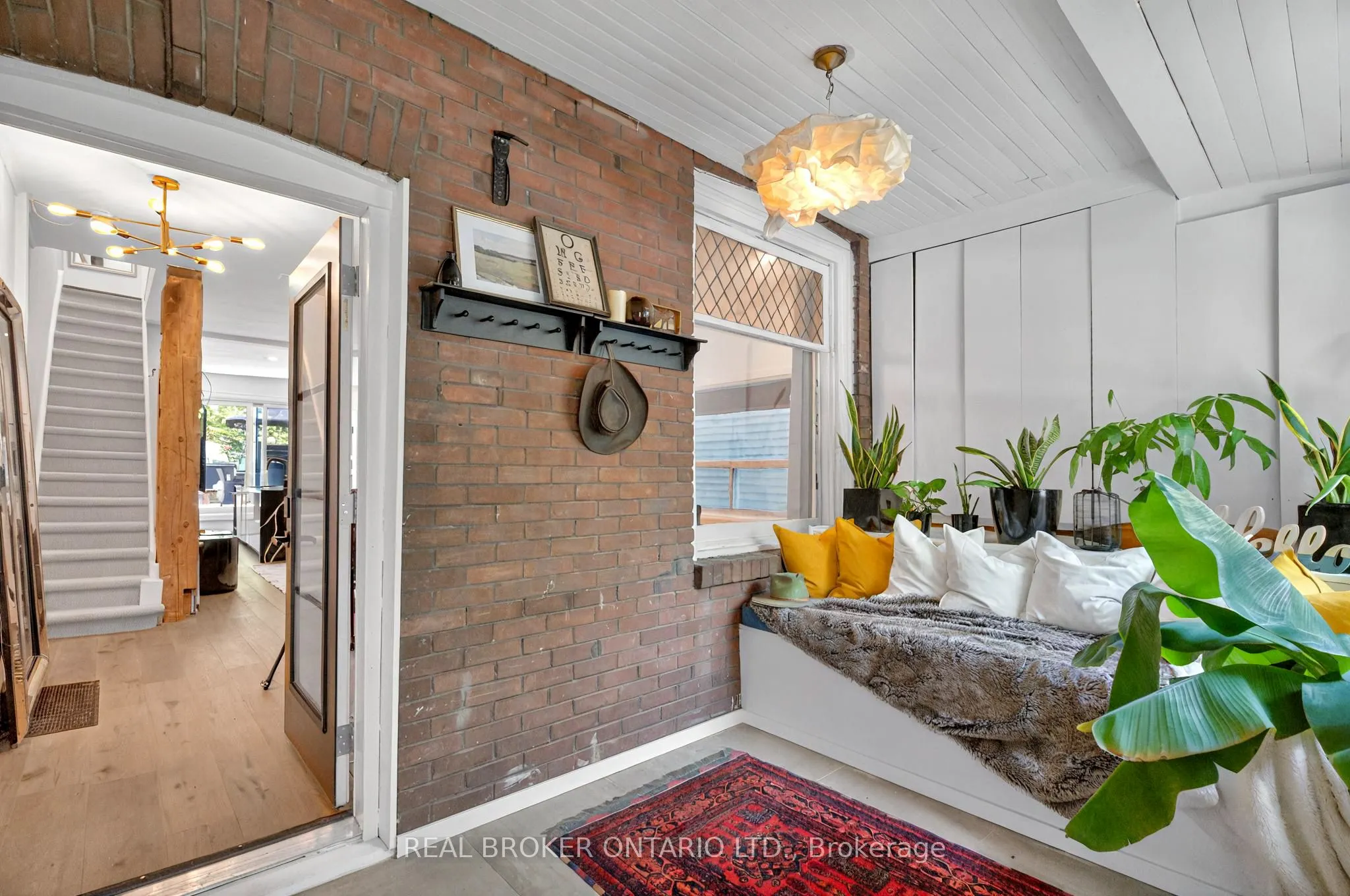 143 Parkmount Road