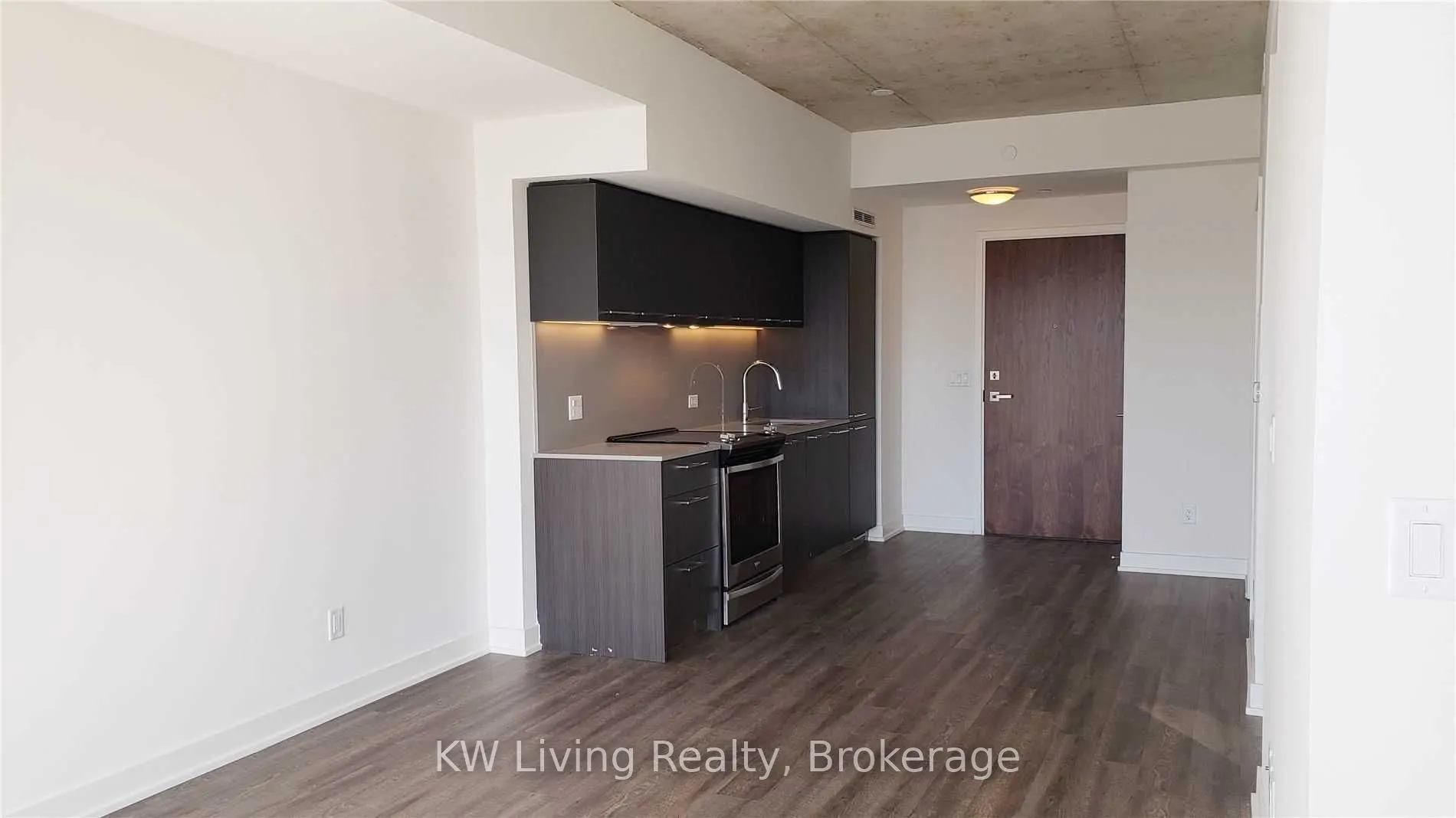 15 Baseball Place, #1309