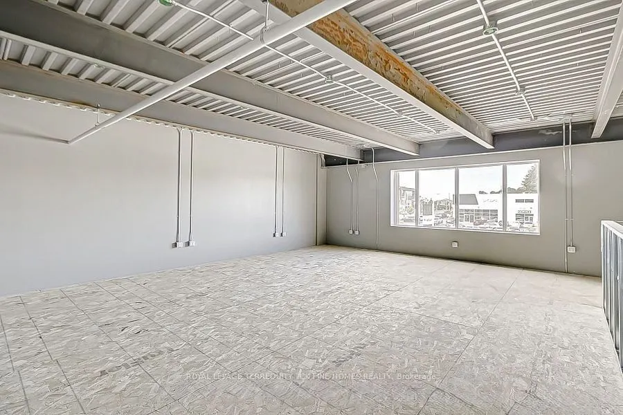 472 Taunton Road W, #3