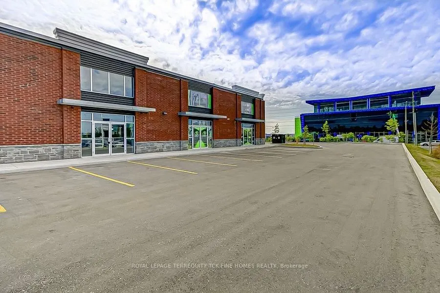472 Taunton Road W, #3