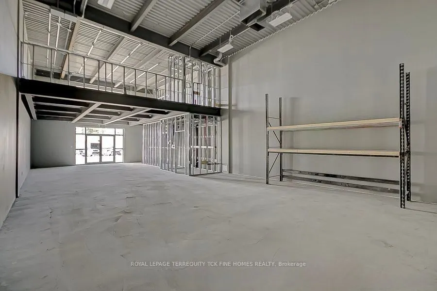 472 Taunton Road W, #3