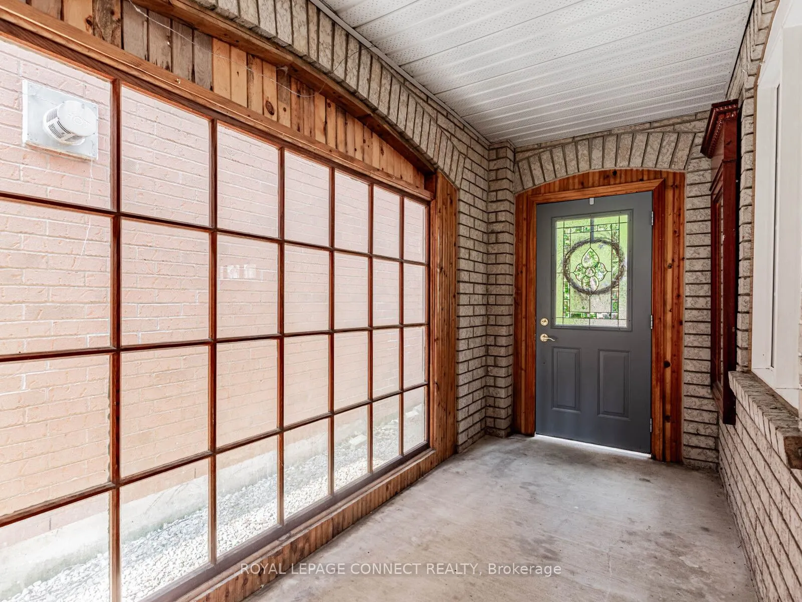 15 Moreau Trail