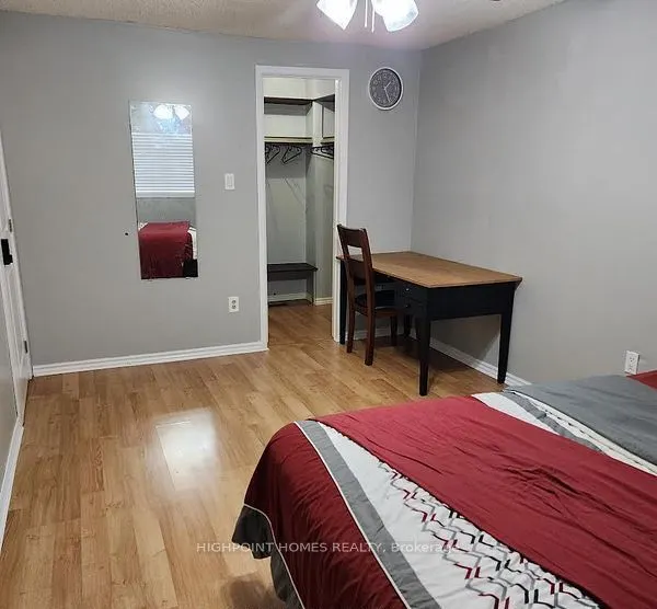 18 Valley Stream Drive