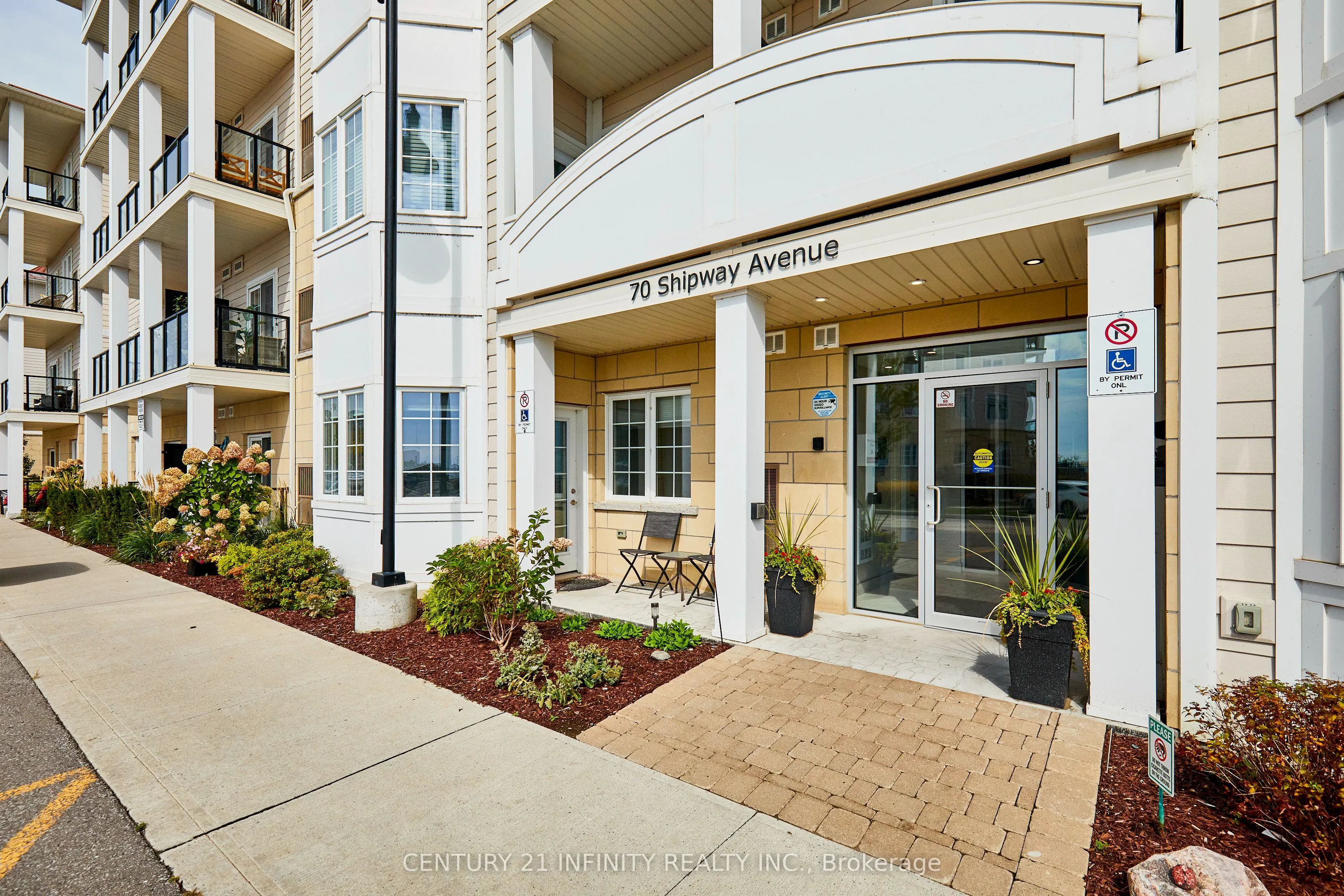 70 Shipway Avenue, #101