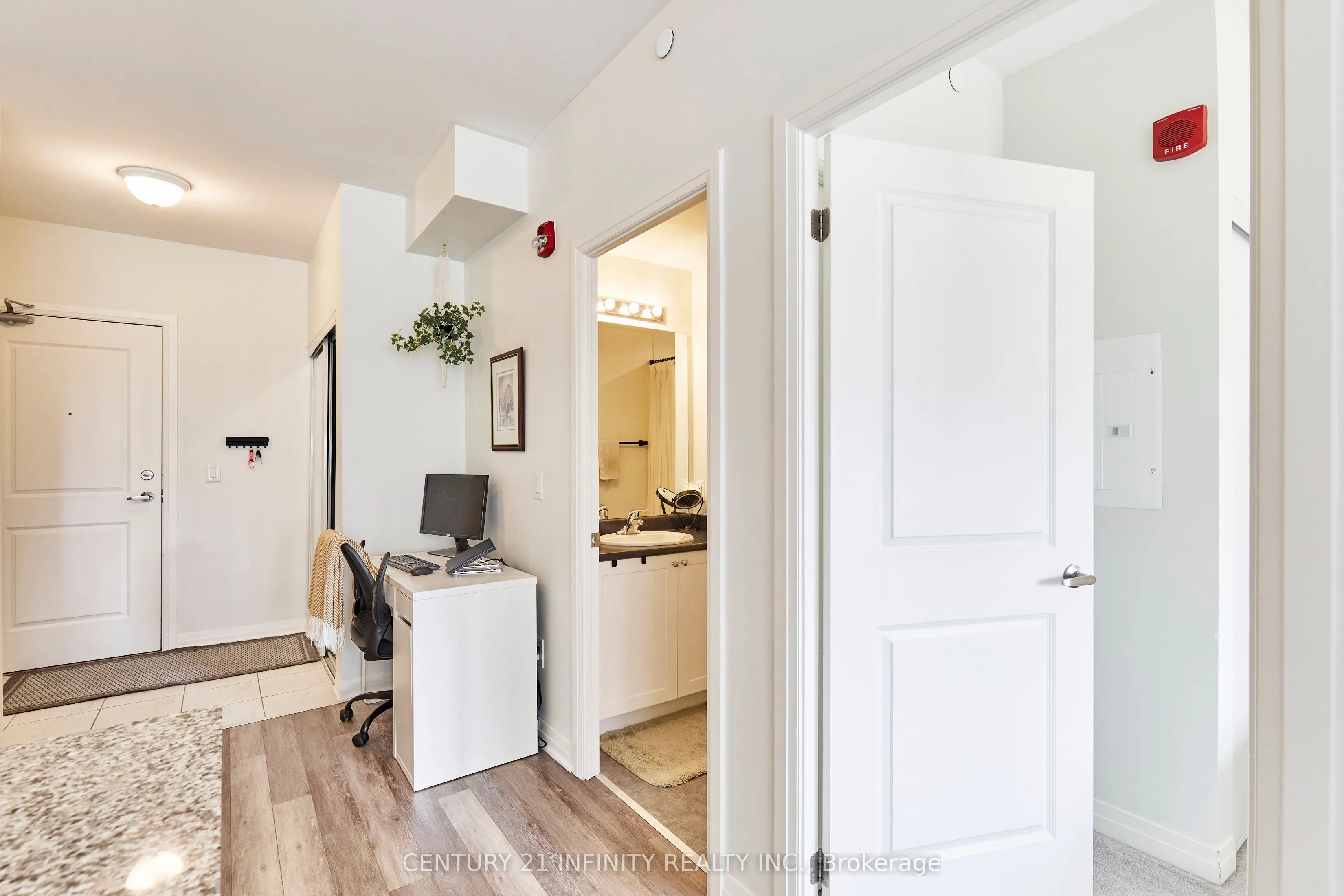 70 Shipway Avenue, #101