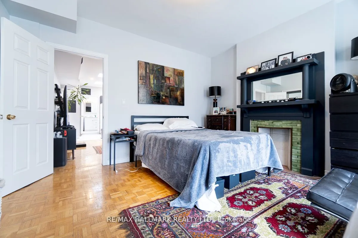 804 Queen Street E, #1