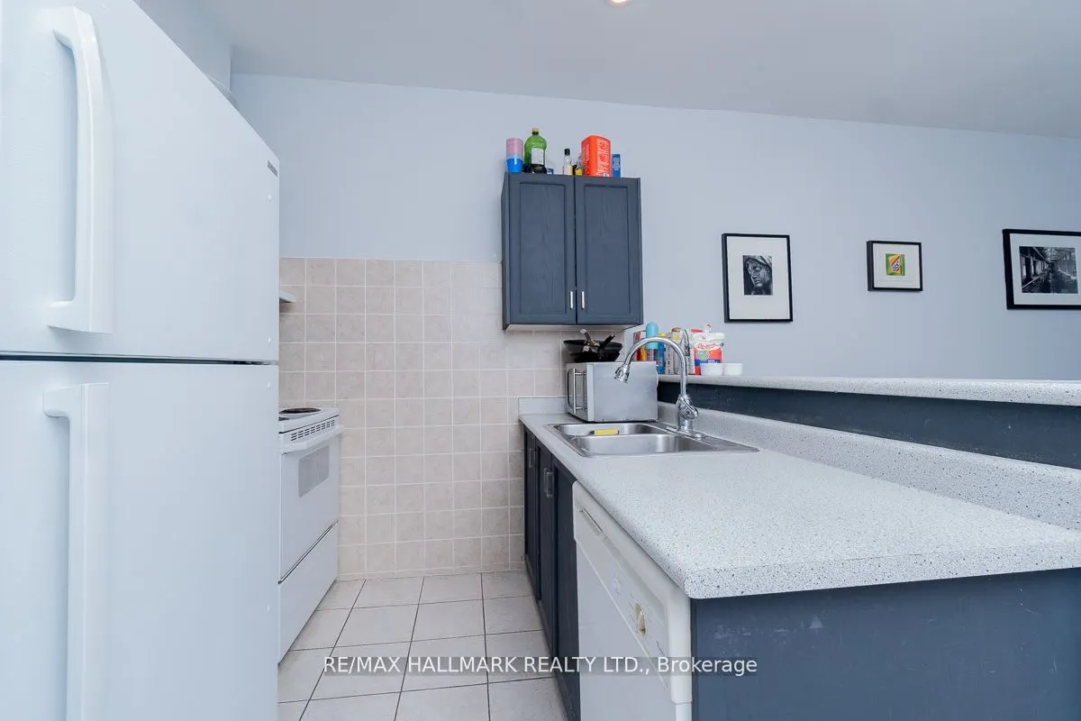 804 Queen Street E, #1