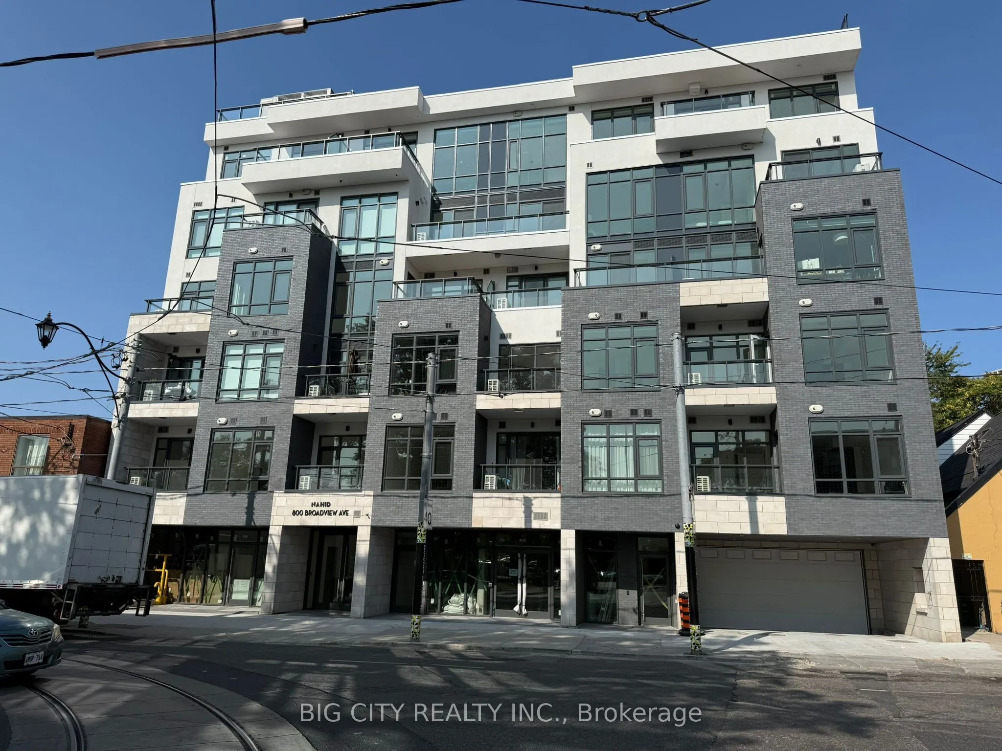 800 Broadview Avenue, #102