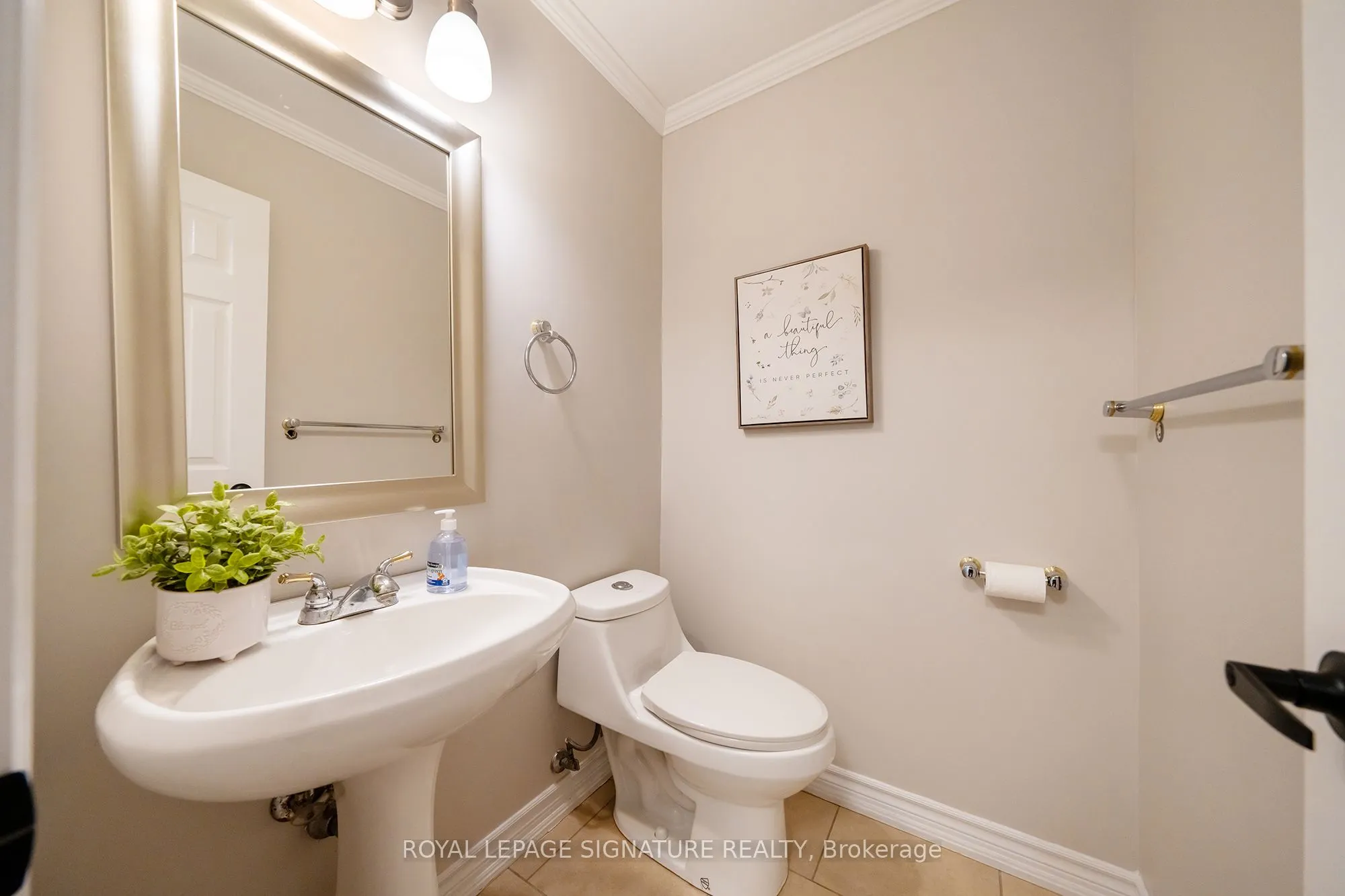 1239 Barnwood Square