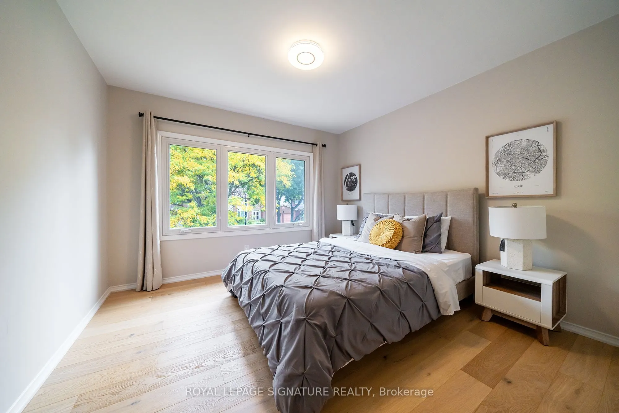 1239 Barnwood Square