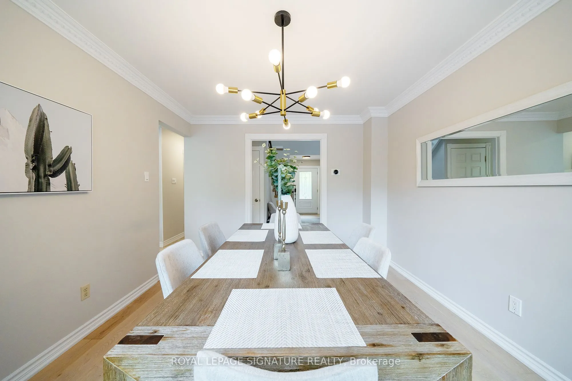1239 Barnwood Square
