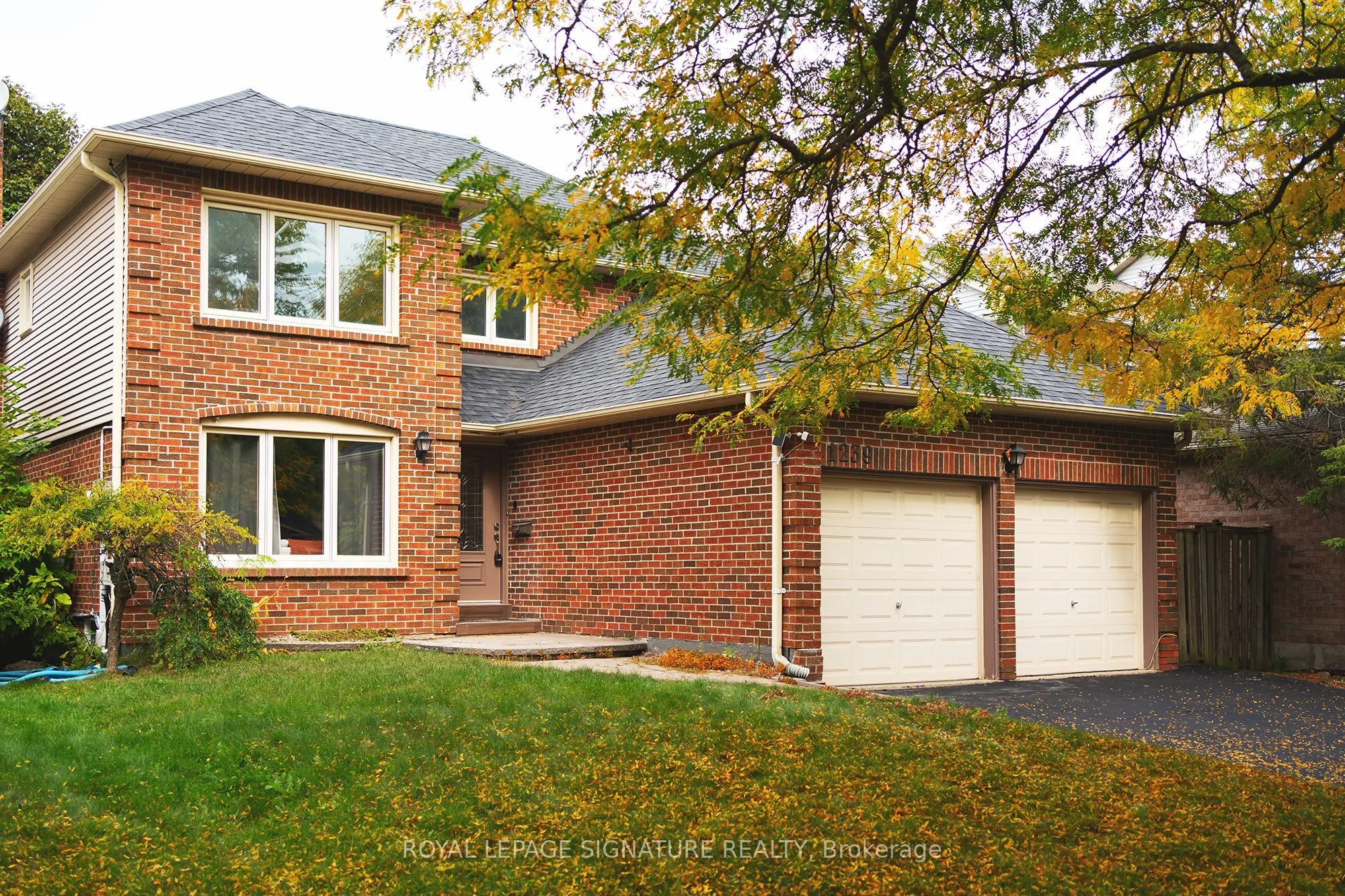 1239 Barnwood Square
