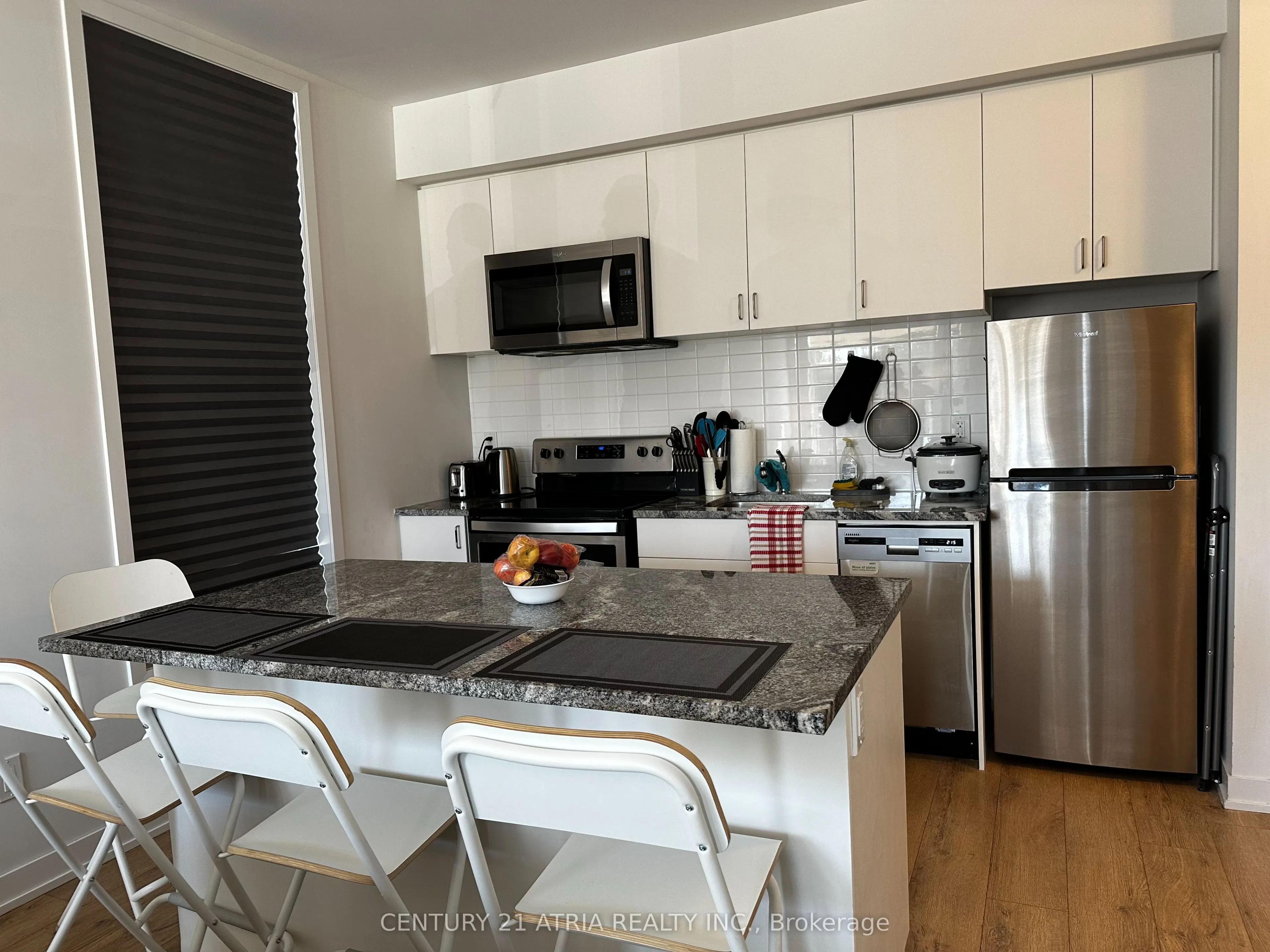 1780 Simcoe Street N, #105