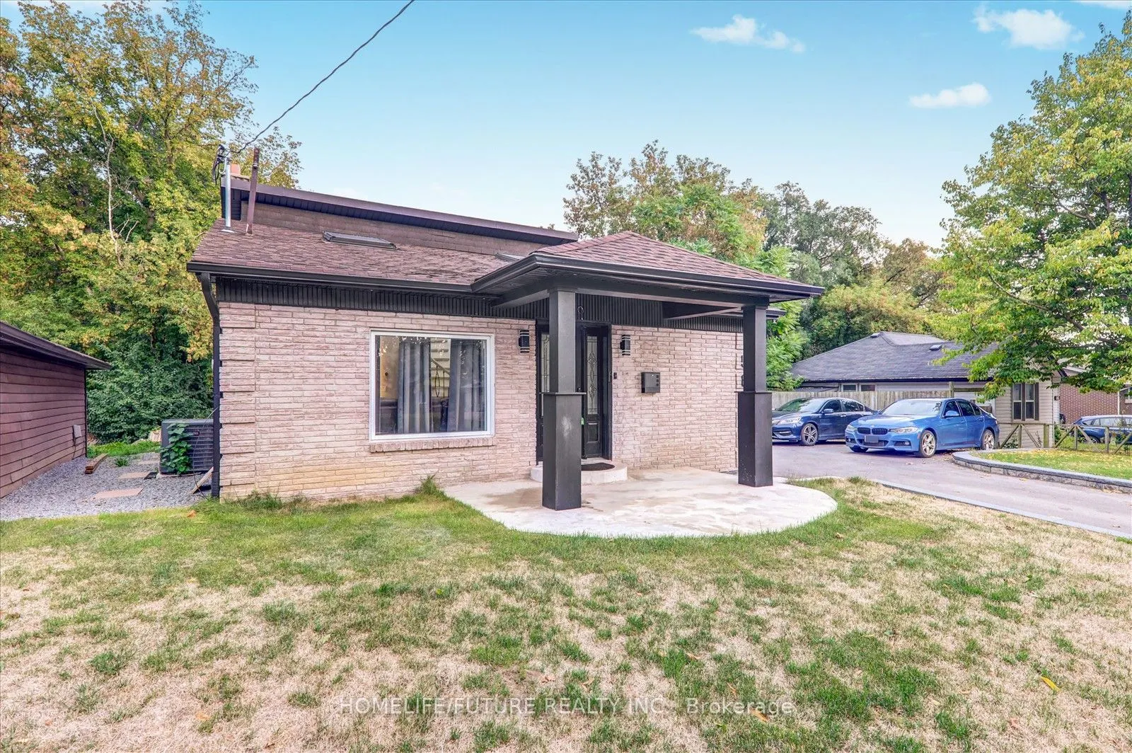 585 Wilson Road N