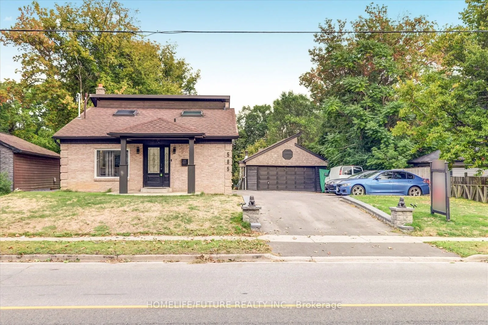 585 Wilson Road N