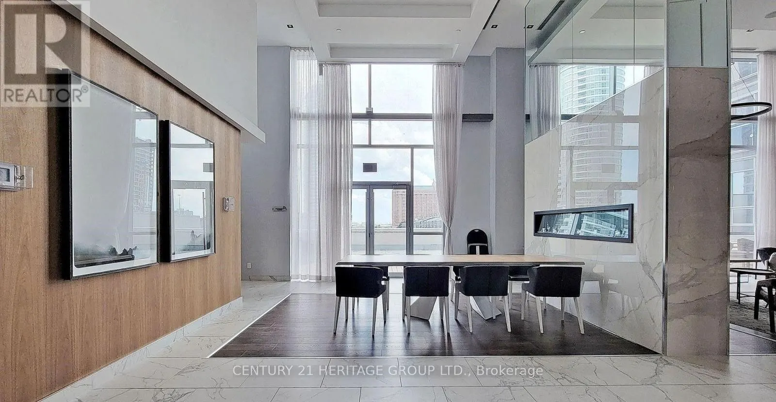 275 Village Green Square, #922
