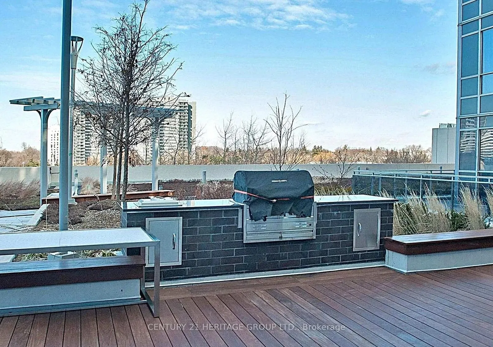 275 Village Green Square, #922