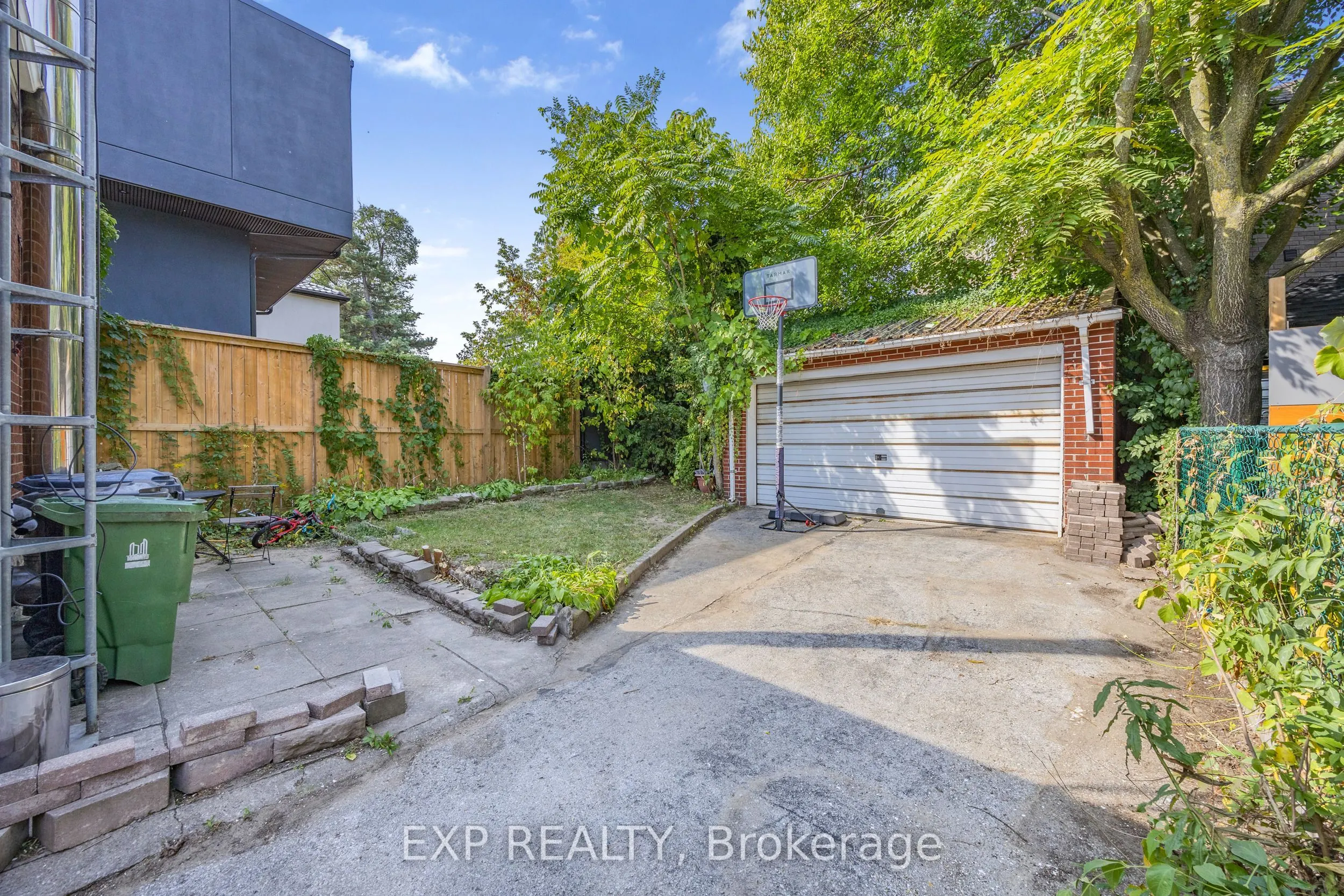 378 O'Connor Drive