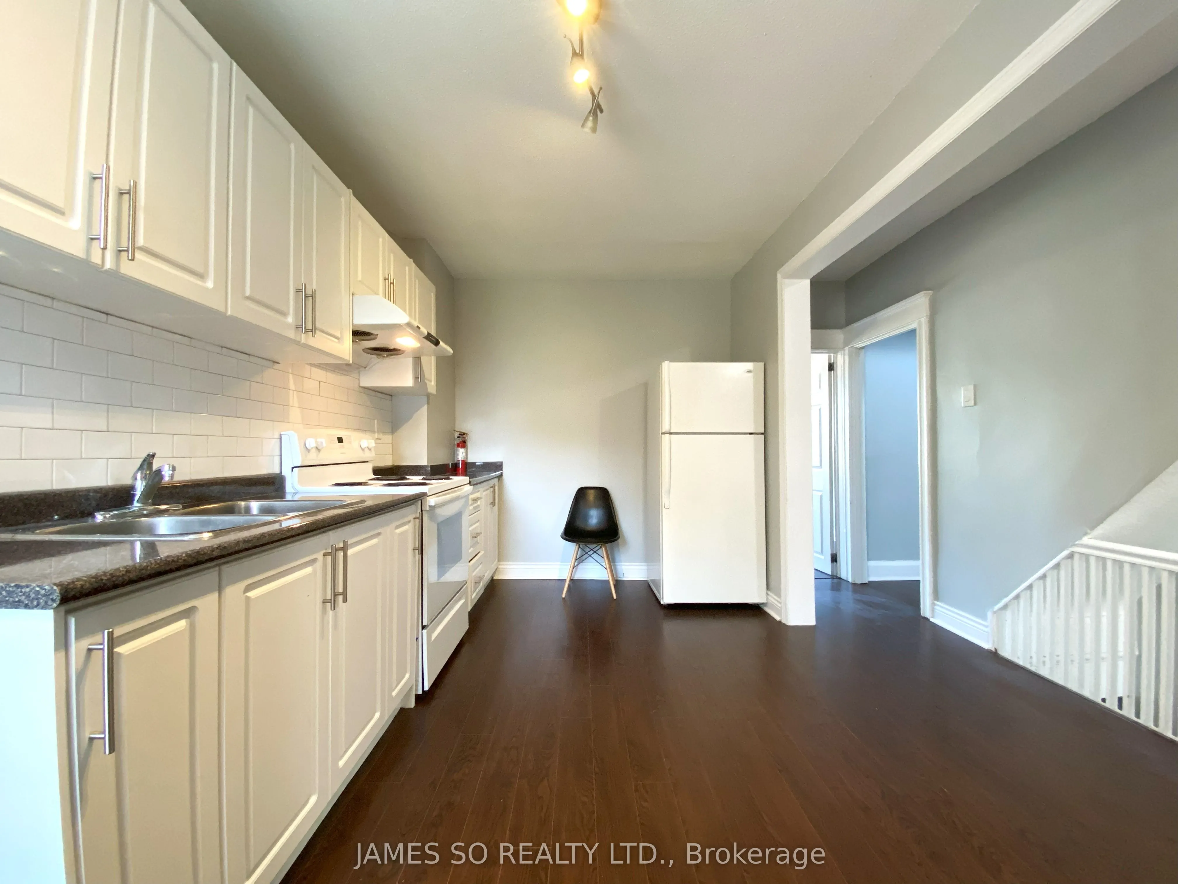 462 Pape Avenue, #2nd + 3rd Fl