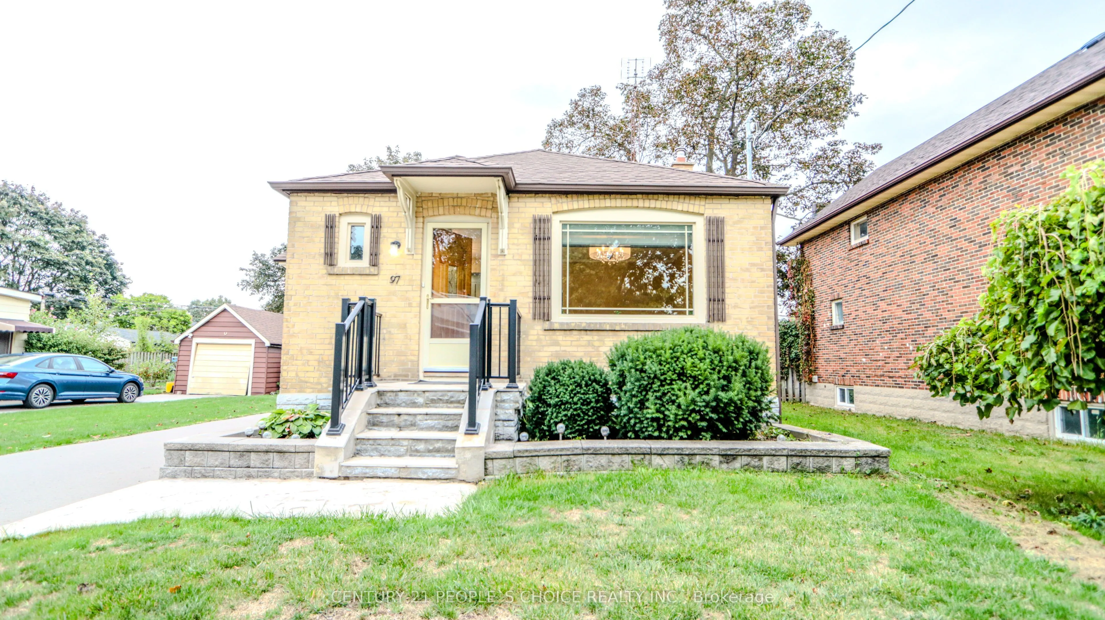 97 Arlington Avenue N