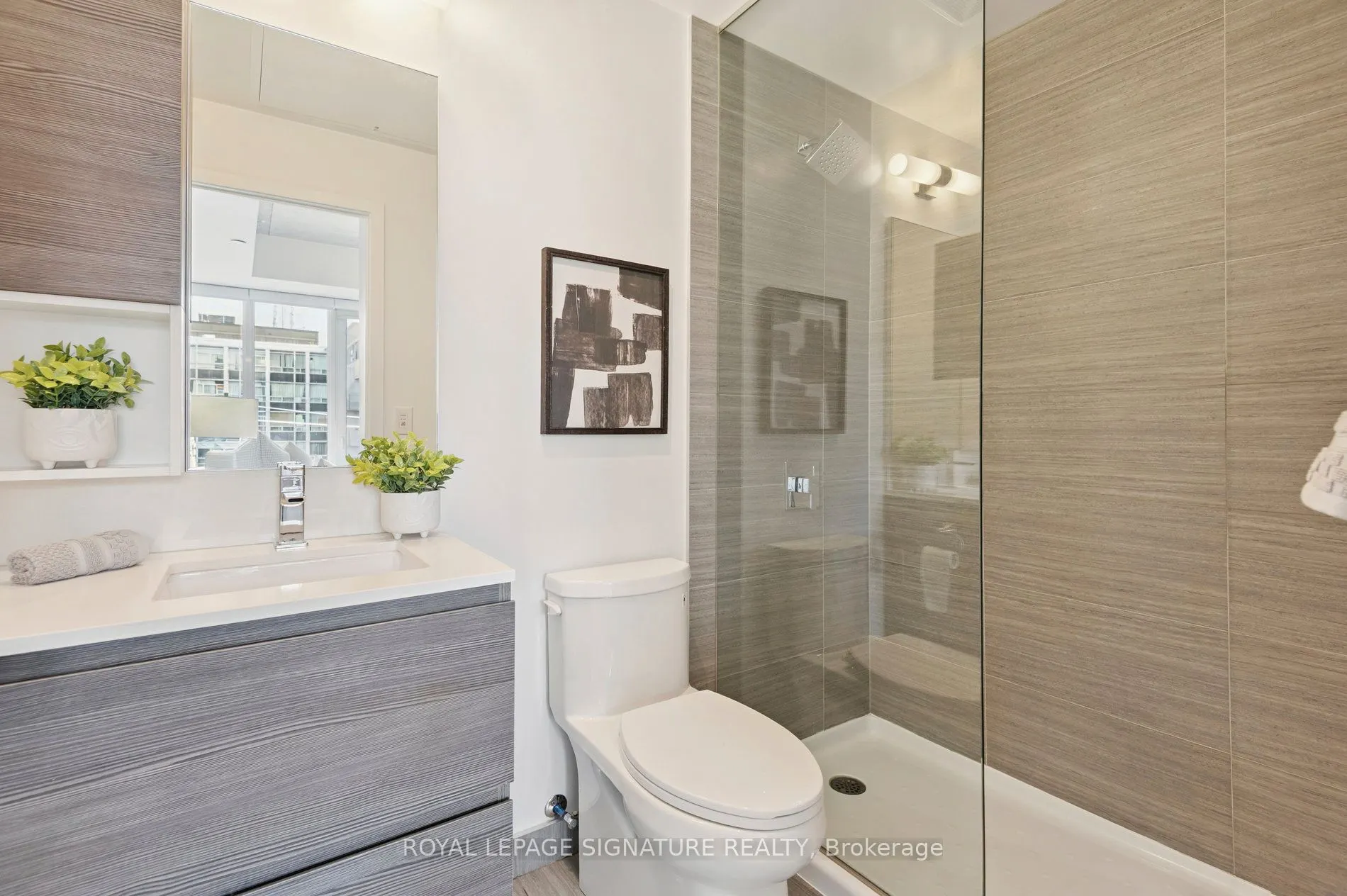 665 Kingston Road, #7
