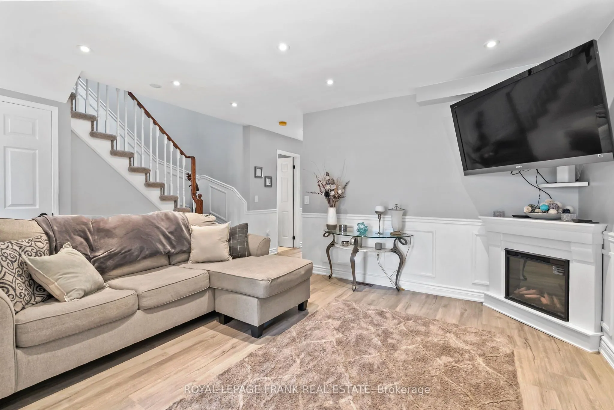 24 Ingold Lane, #12