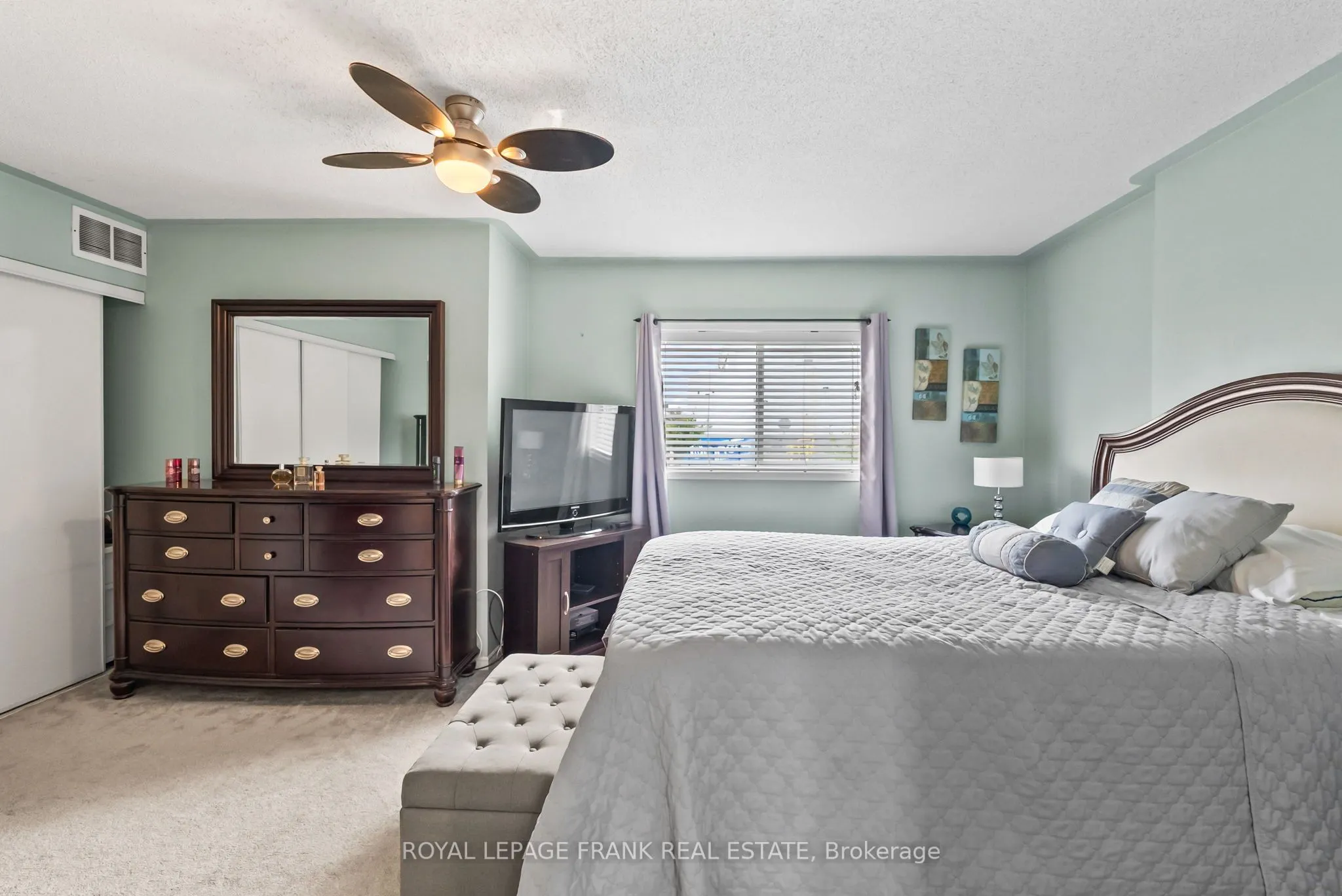 24 Ingold Lane, #12