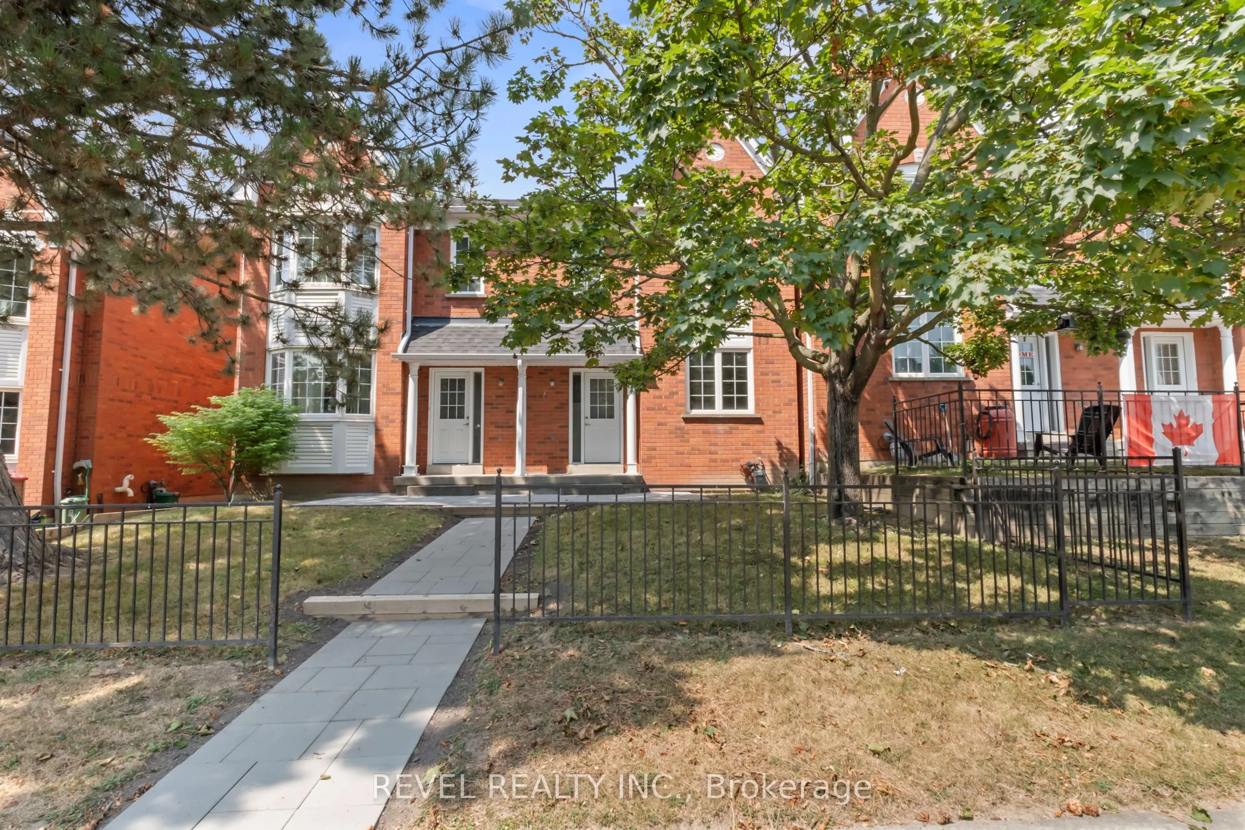 10 Bassett Boulevard, #56