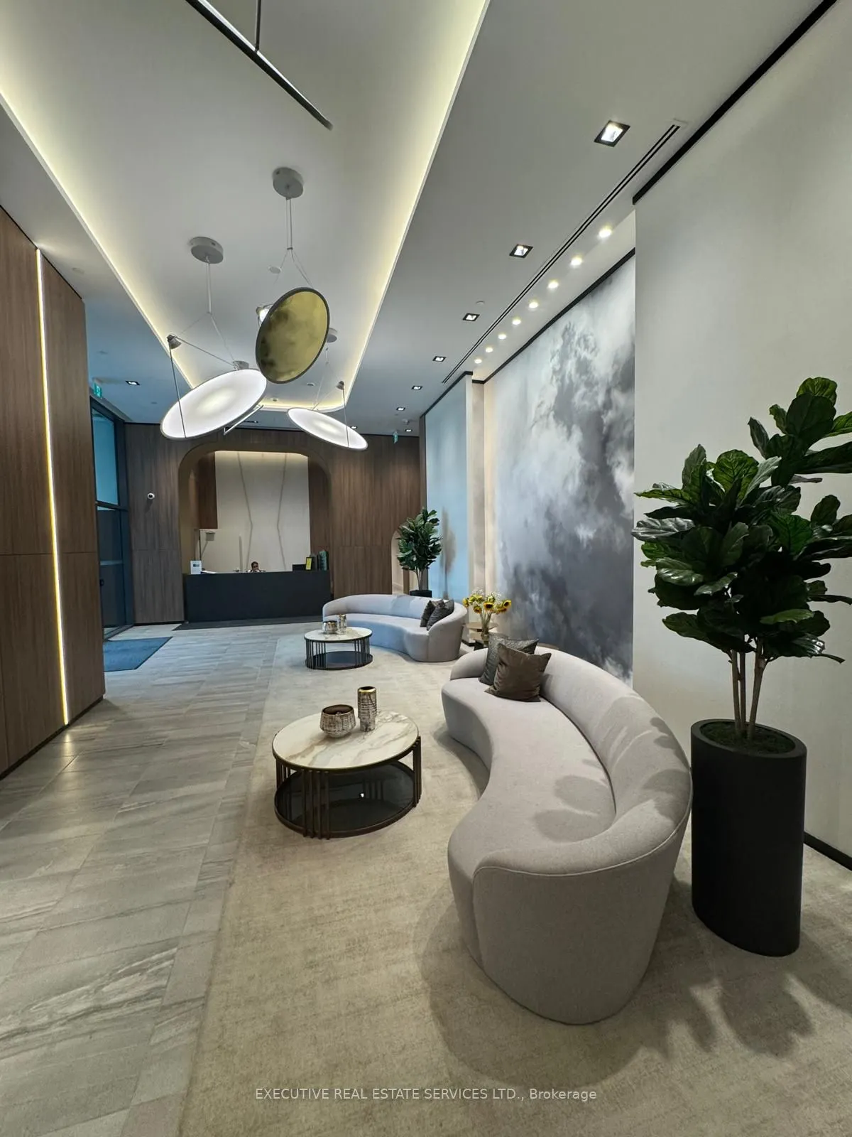 1435 Celebration Drive, #402