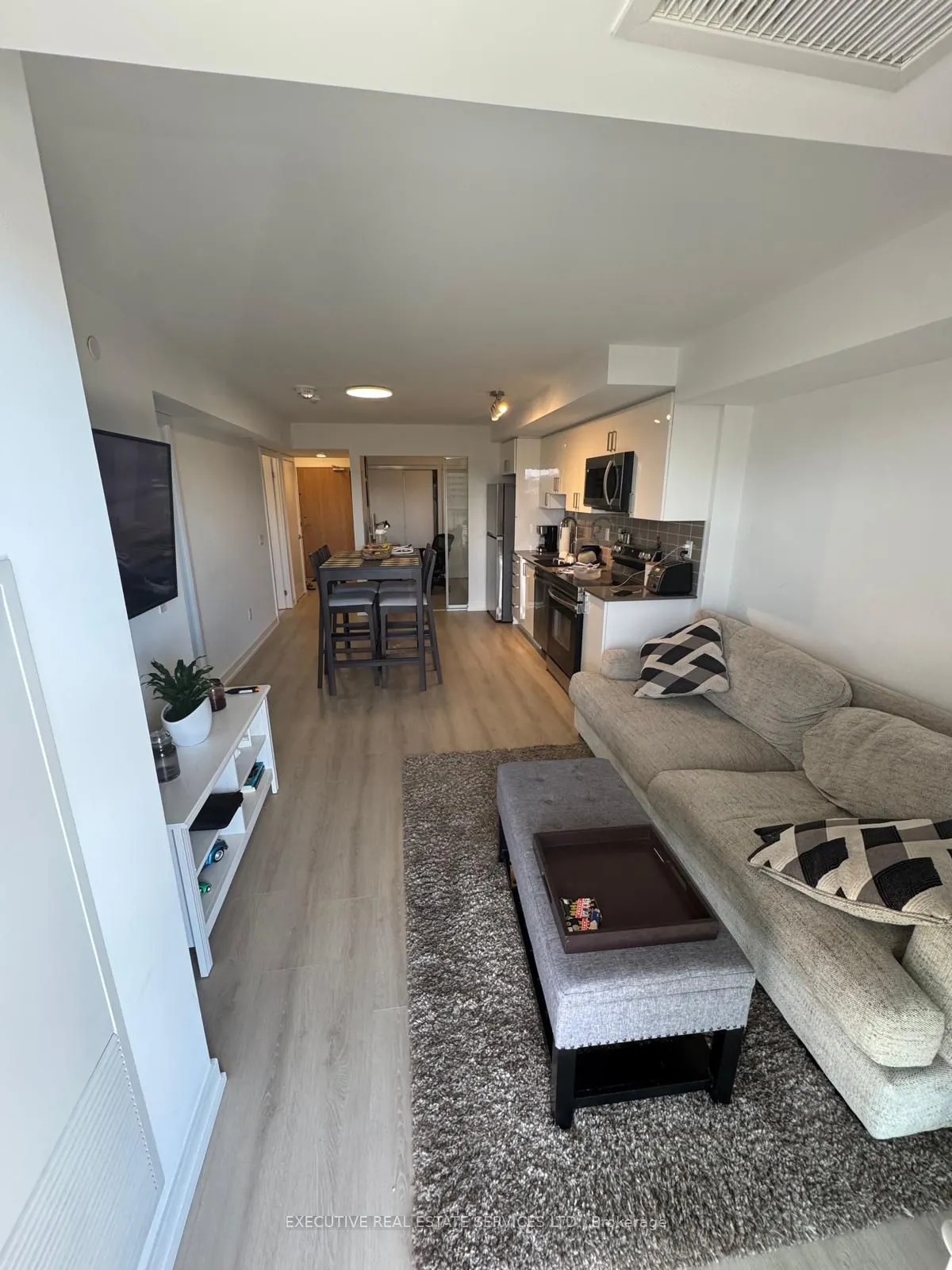 1435 Celebration Drive, #402
