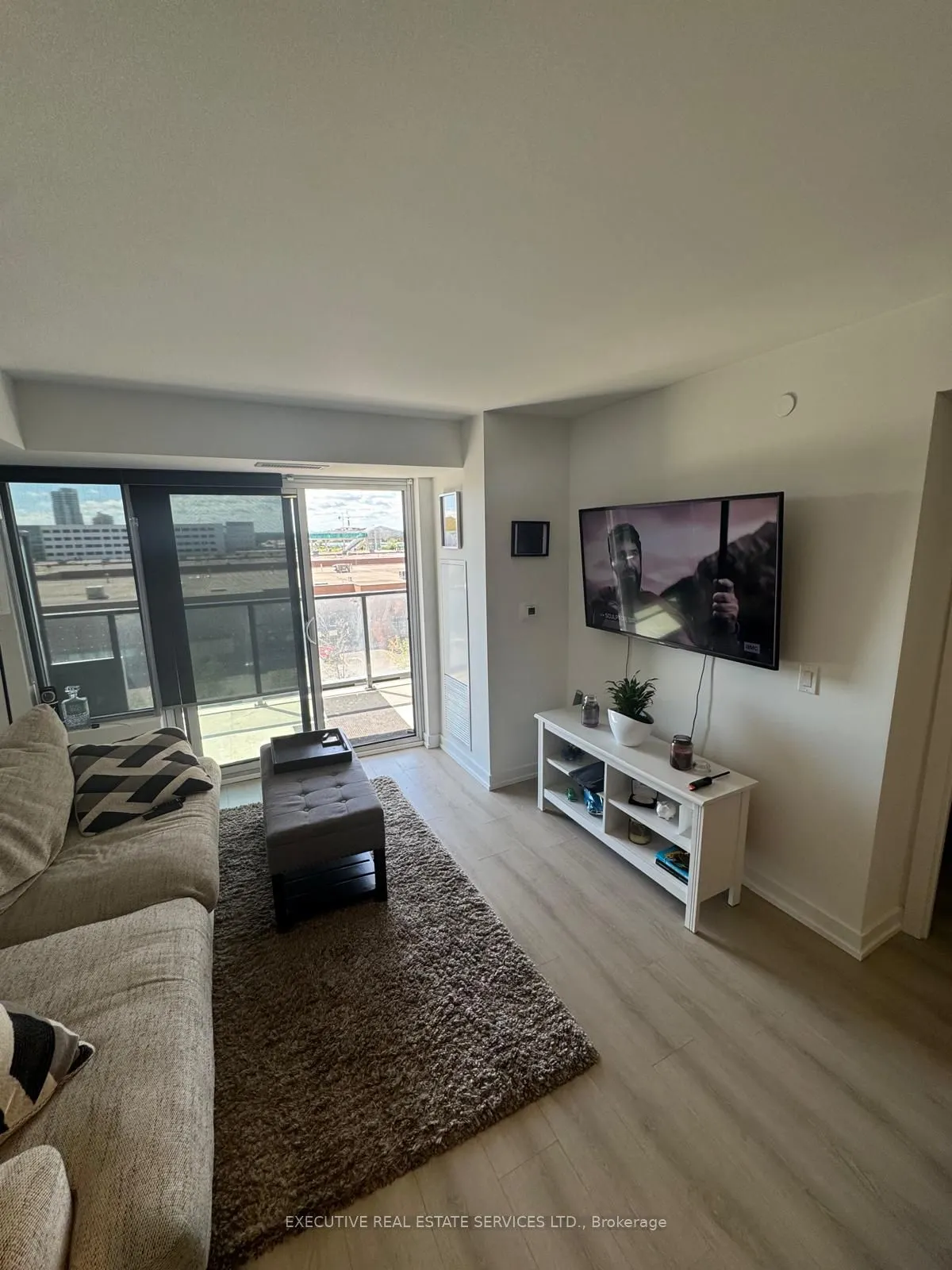 1435 Celebration Drive, #402