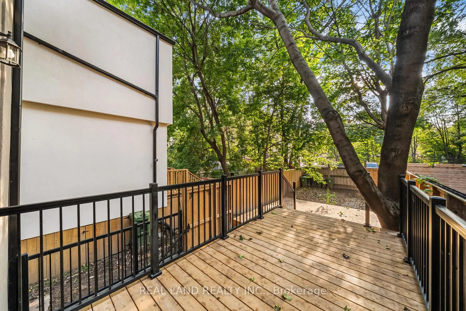 30 Winnifred Avenue