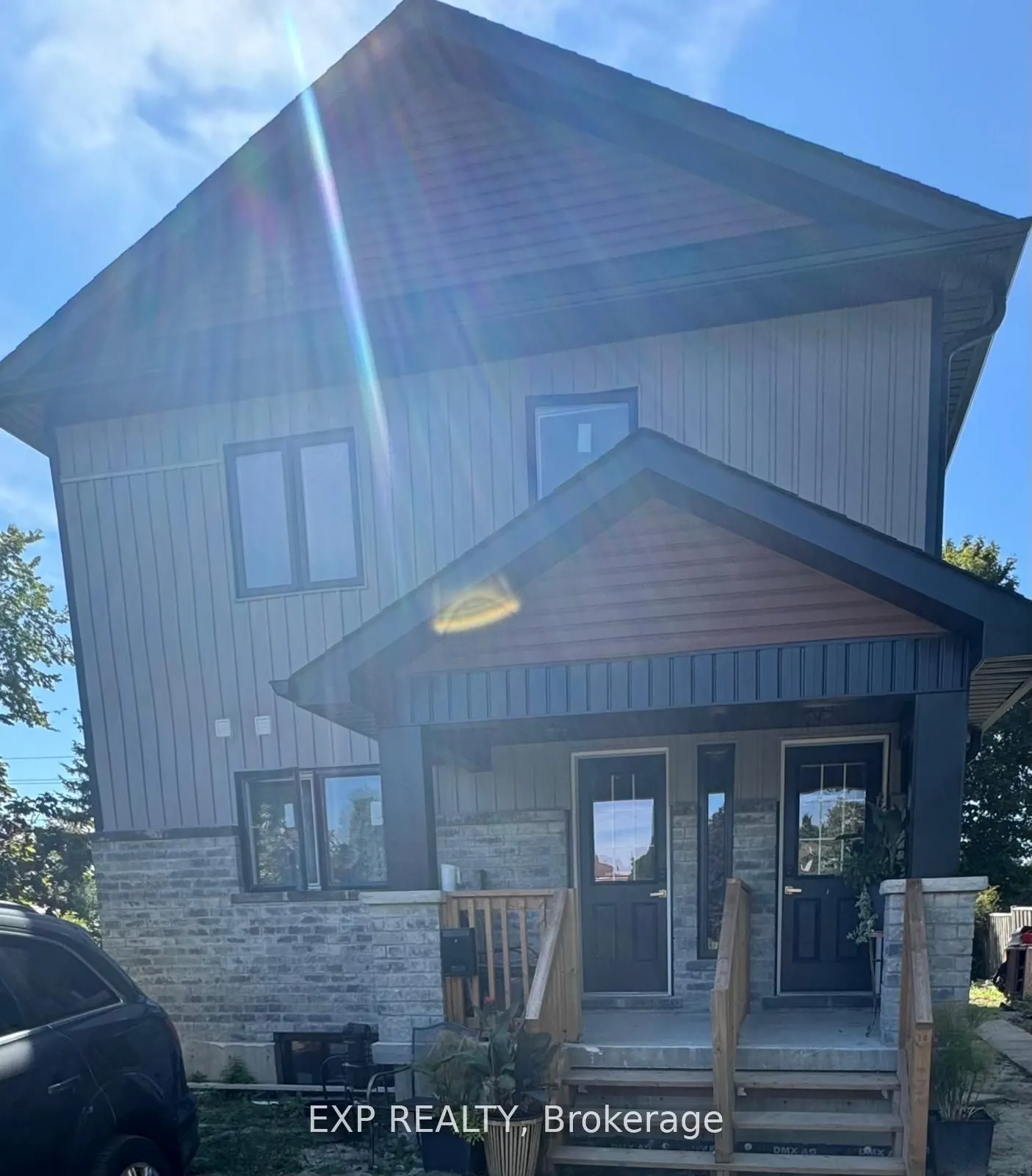 910 William Booth Crescent