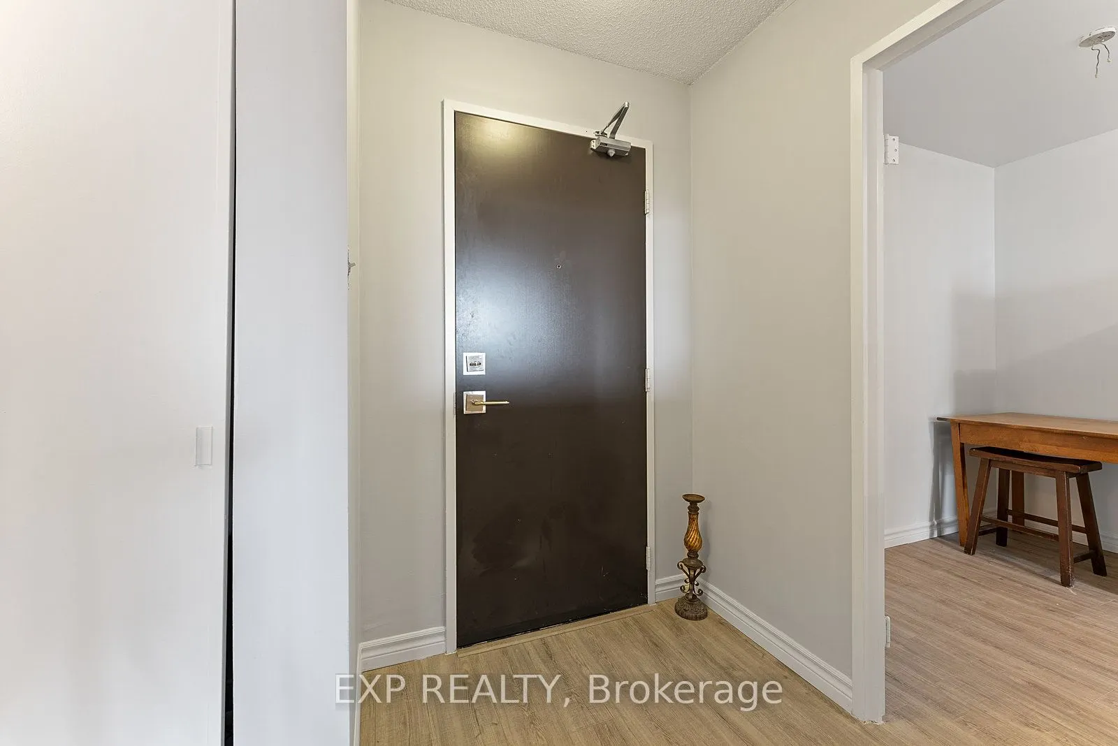 2 Glamorgan Avenue, #612