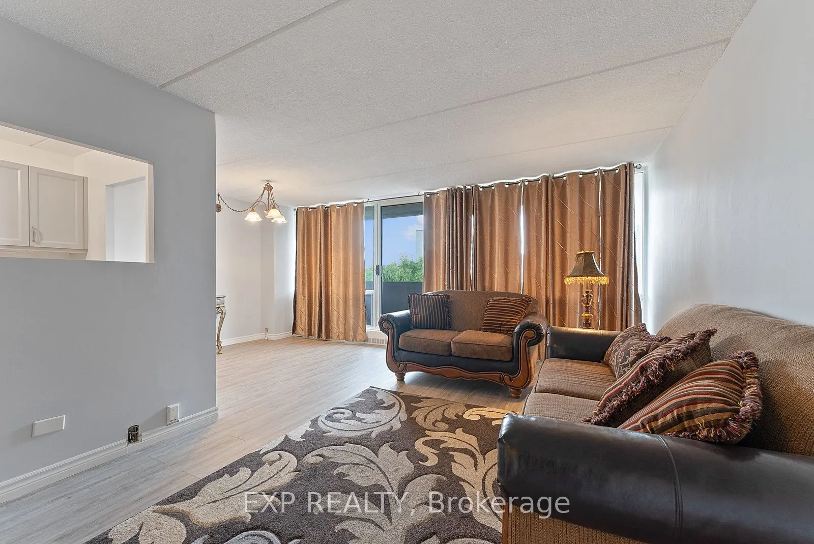 2 Glamorgan Avenue, #612