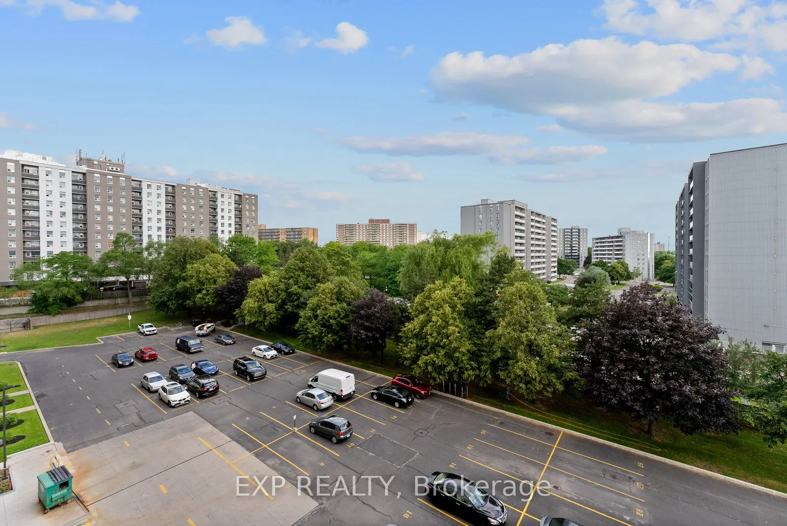 2 Glamorgan Avenue, #612