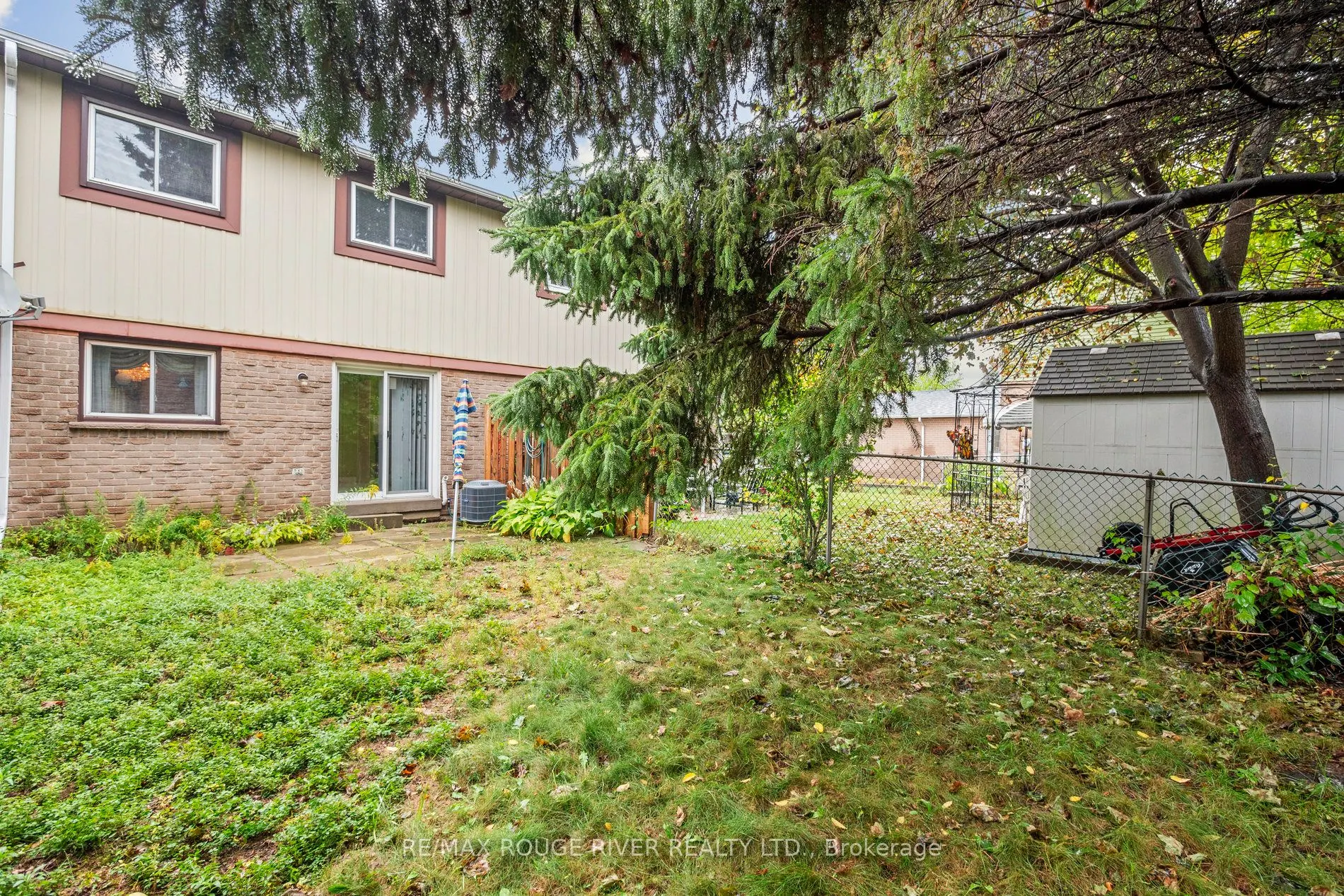 6 Scotney Grove
