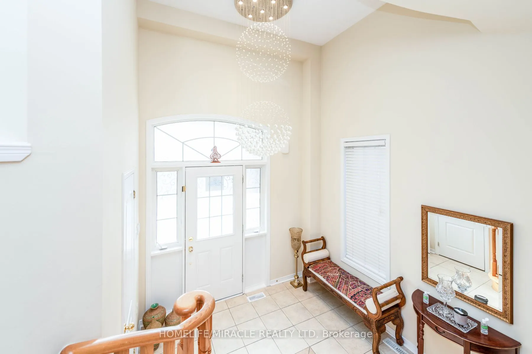8 Solway Crescent