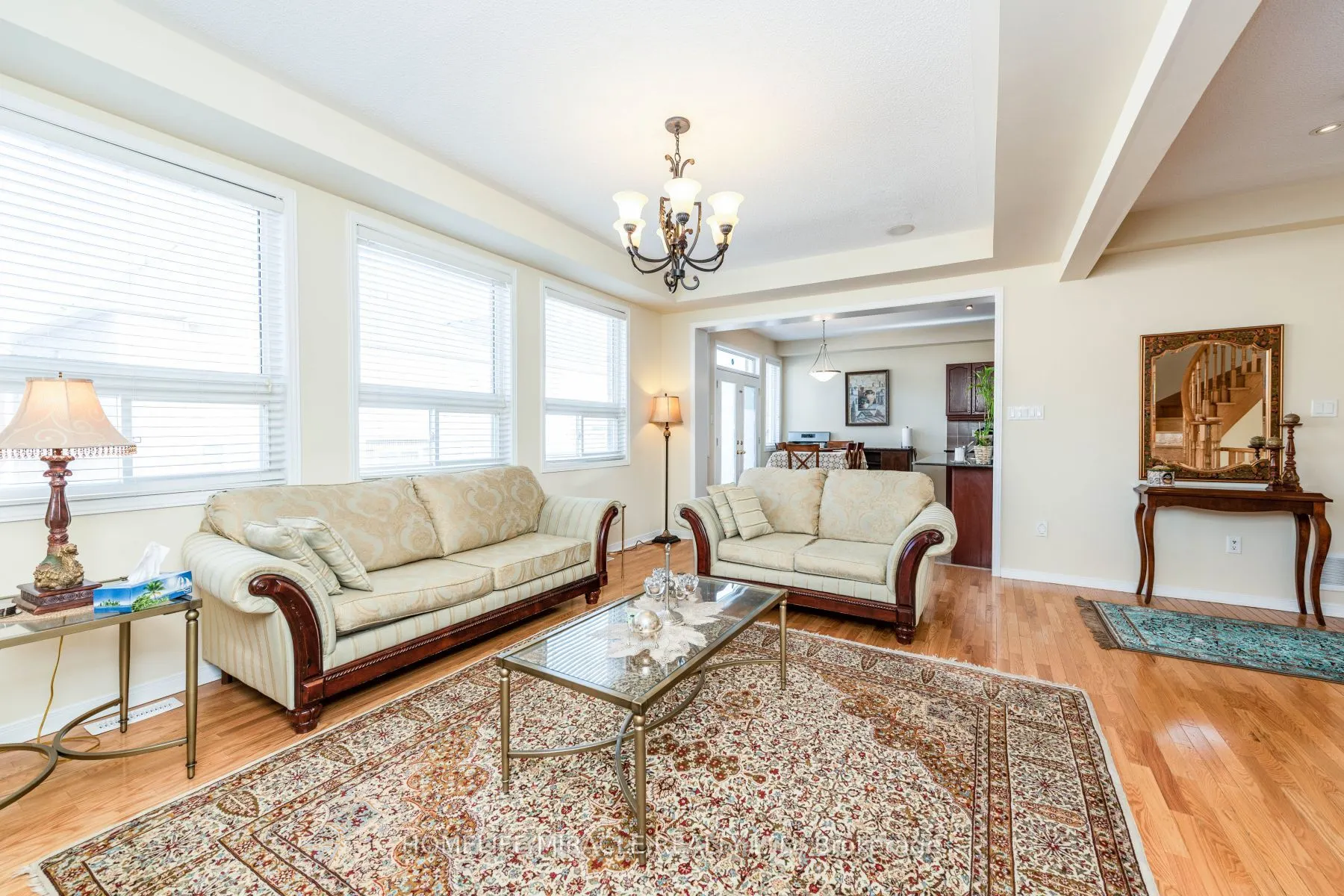 8 Solway Crescent