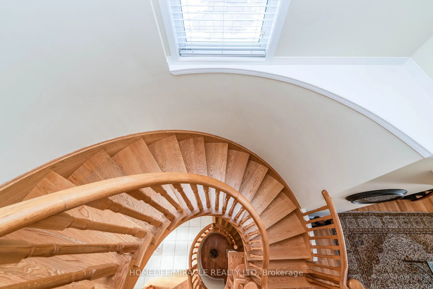 8 Solway Crescent
