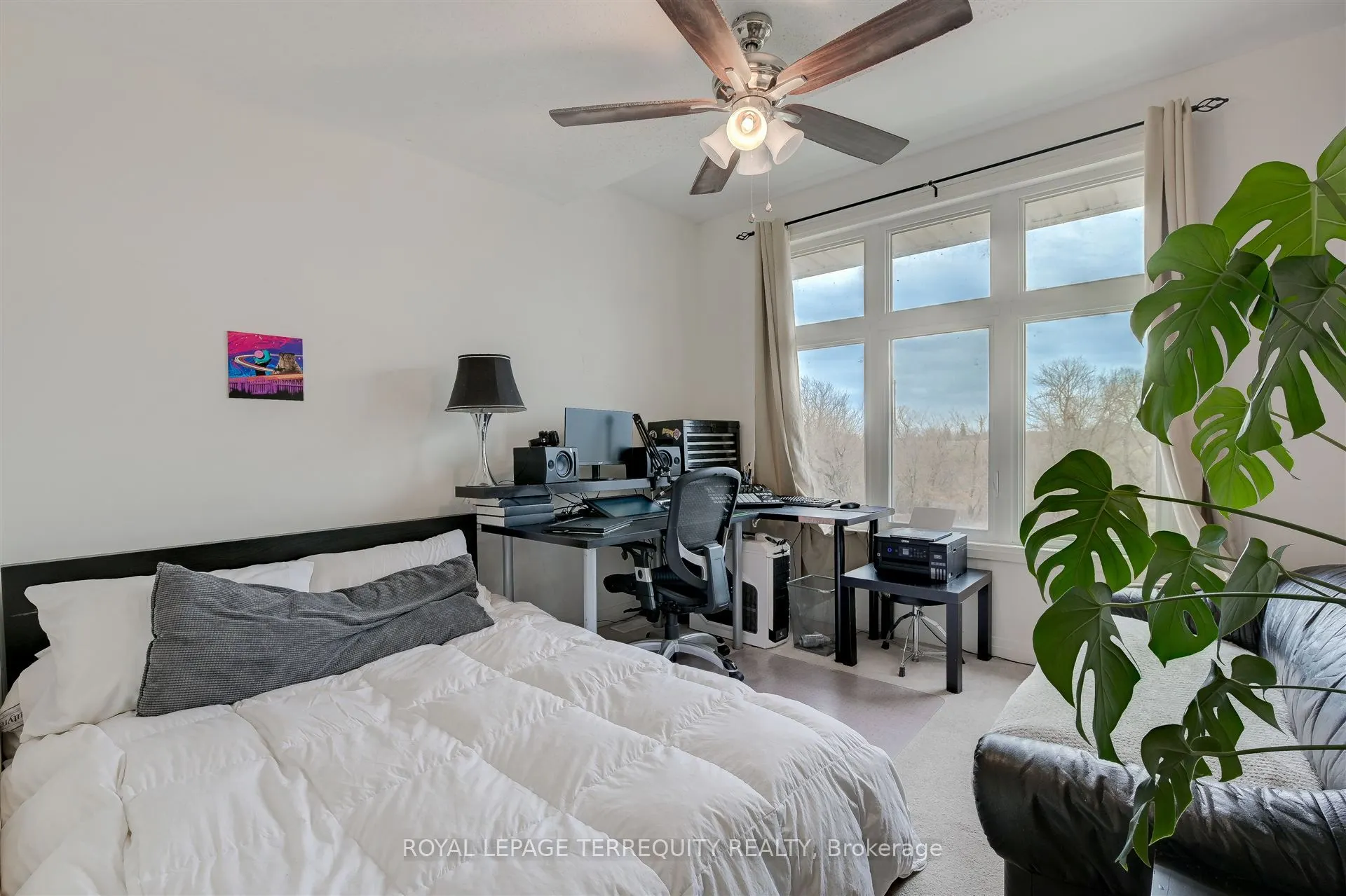 137 East Shore Drive