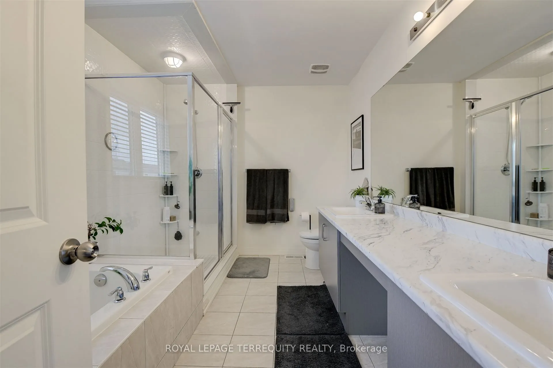 137 East Shore Drive