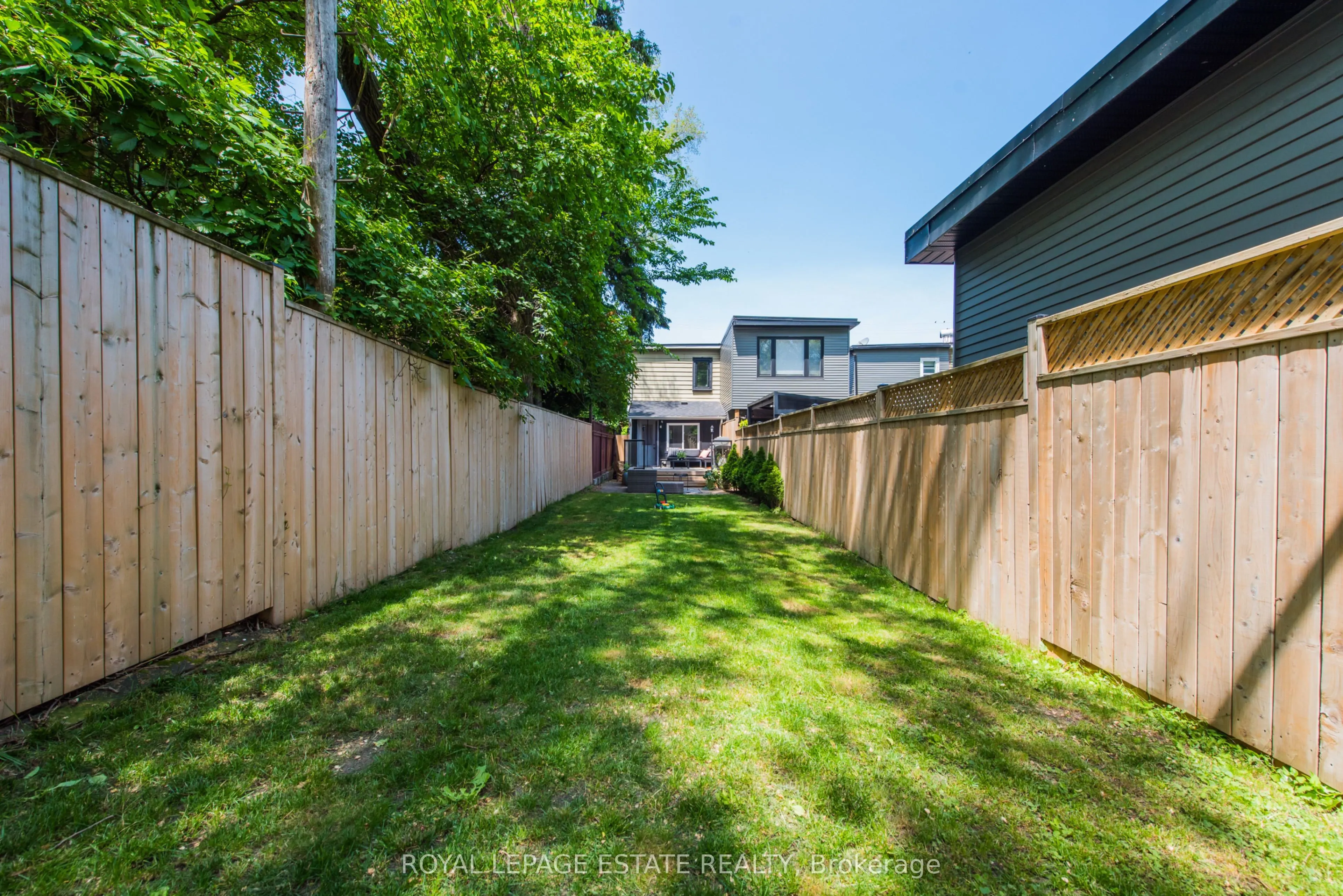 2311 Gerrard Street E