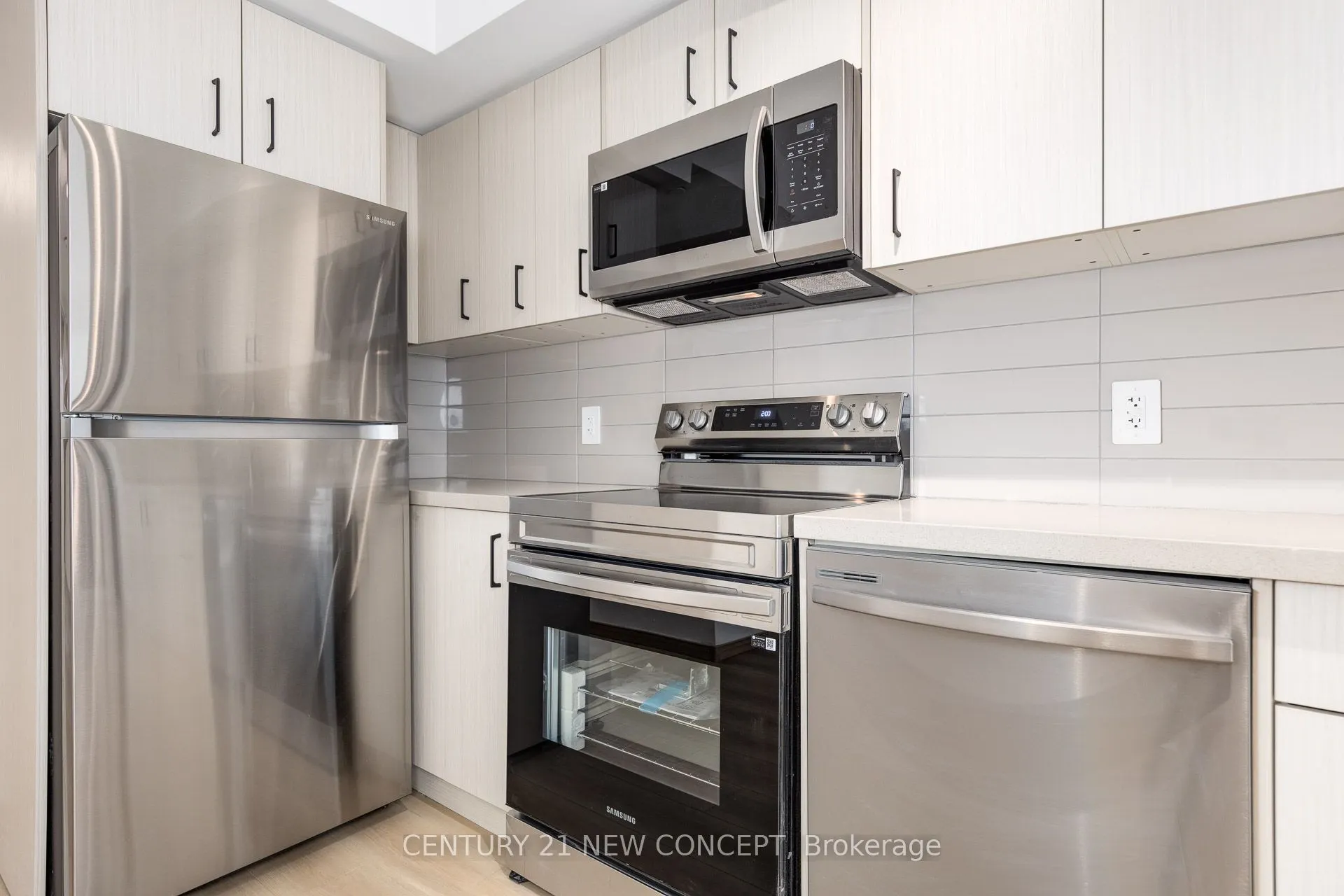 3425 Sheppard Avenue E, #C3-108