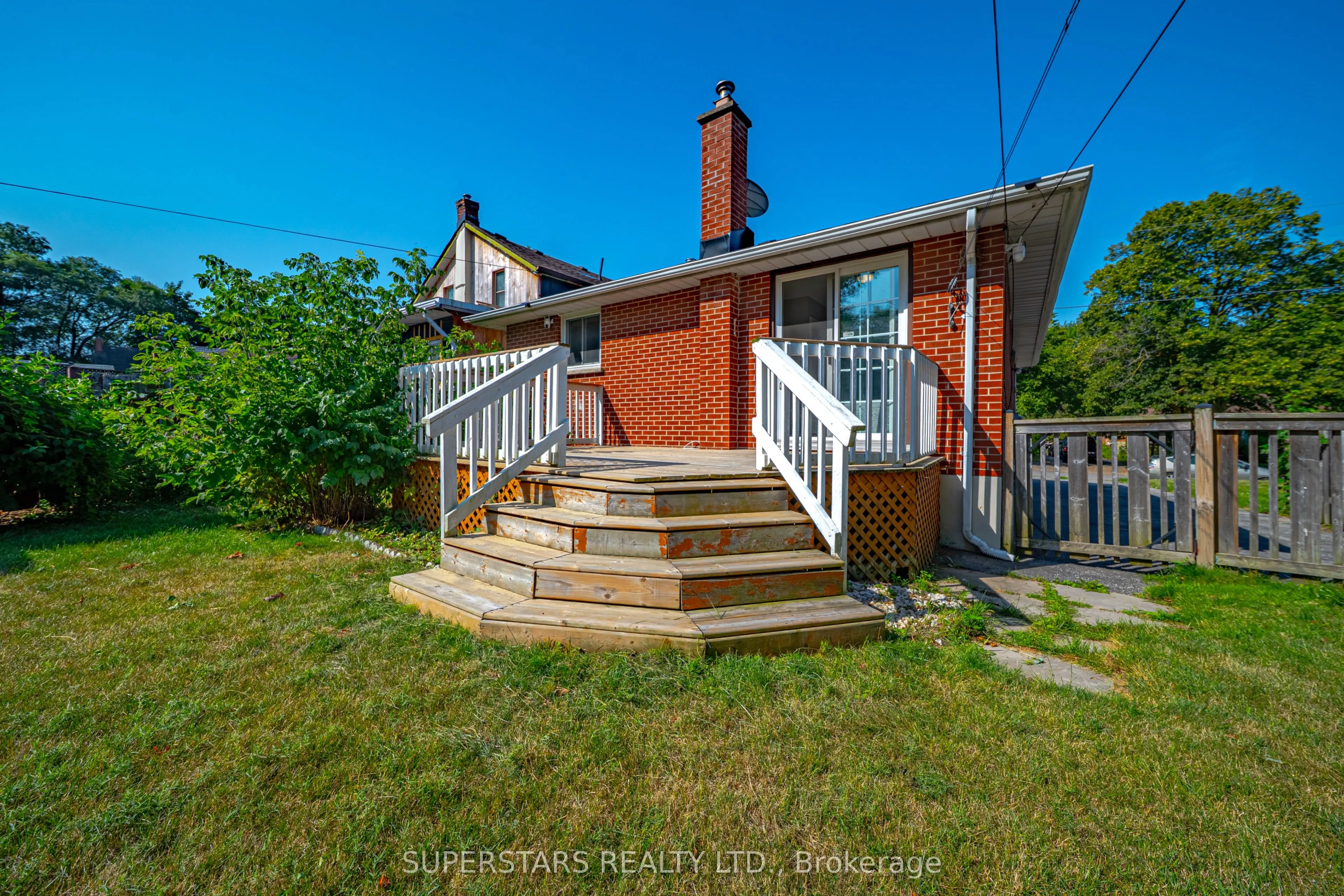 461 Cromwell Avenue