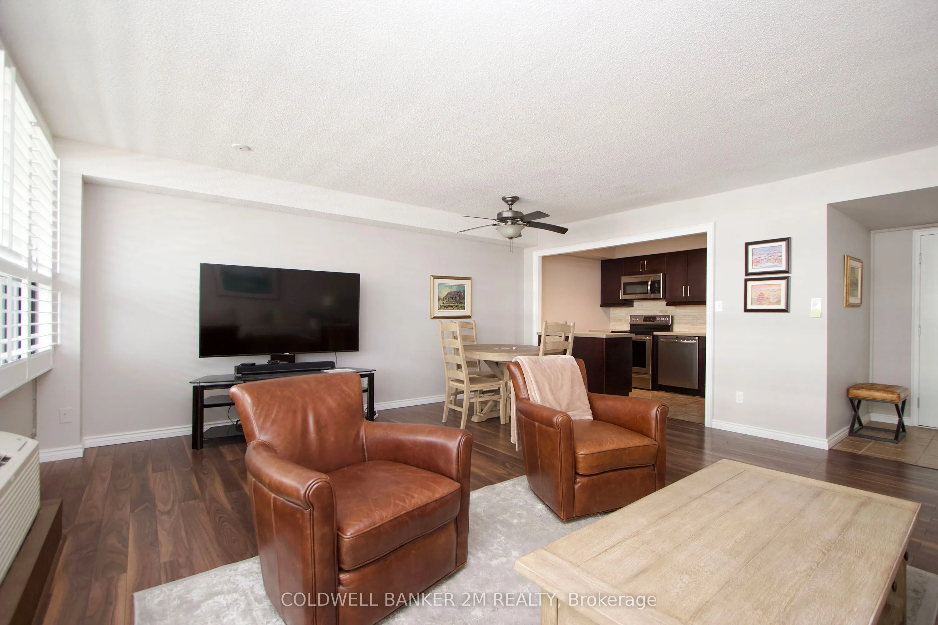 50 Richmond Street E, #518