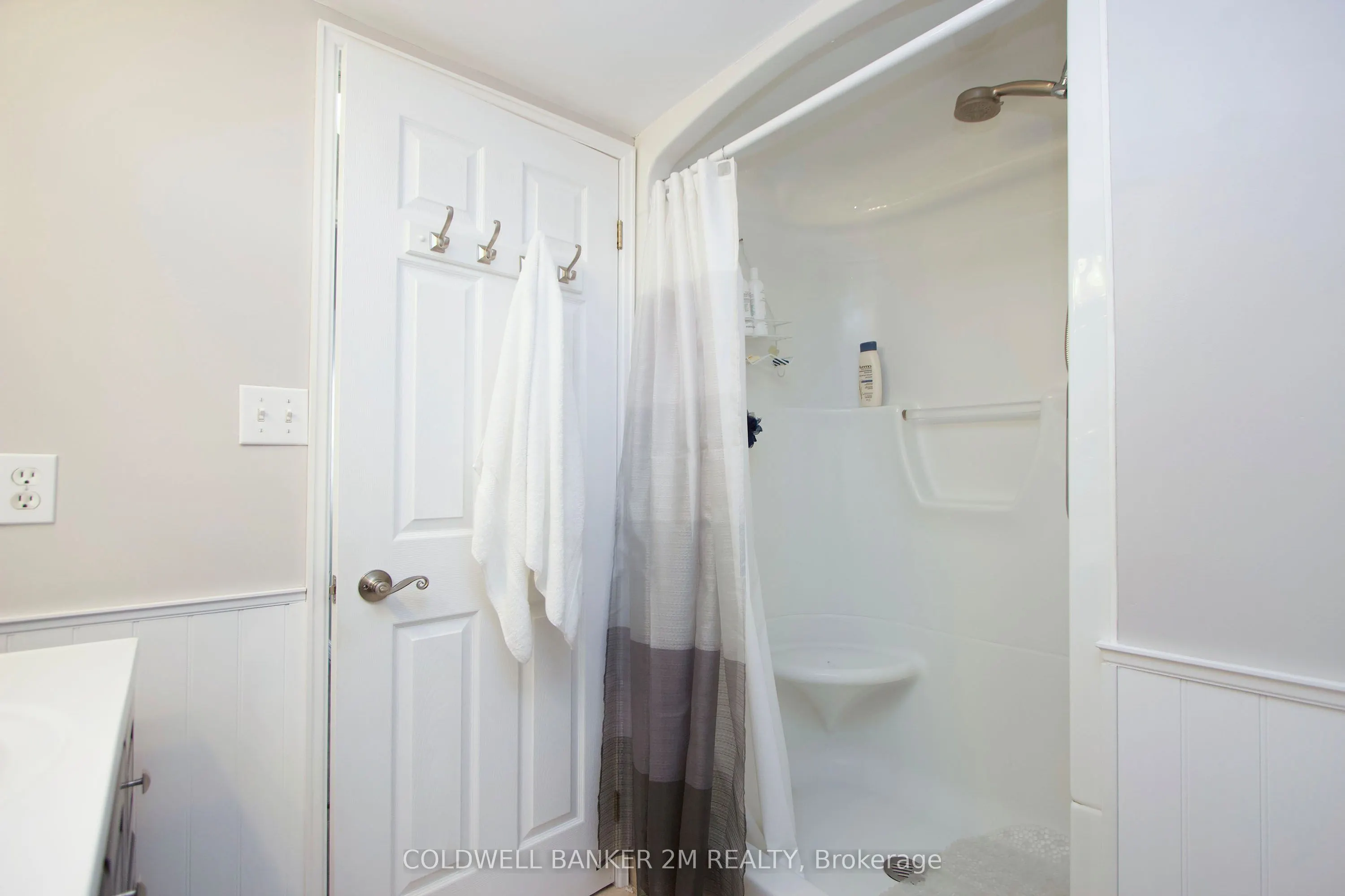 50 Richmond Street E, #518