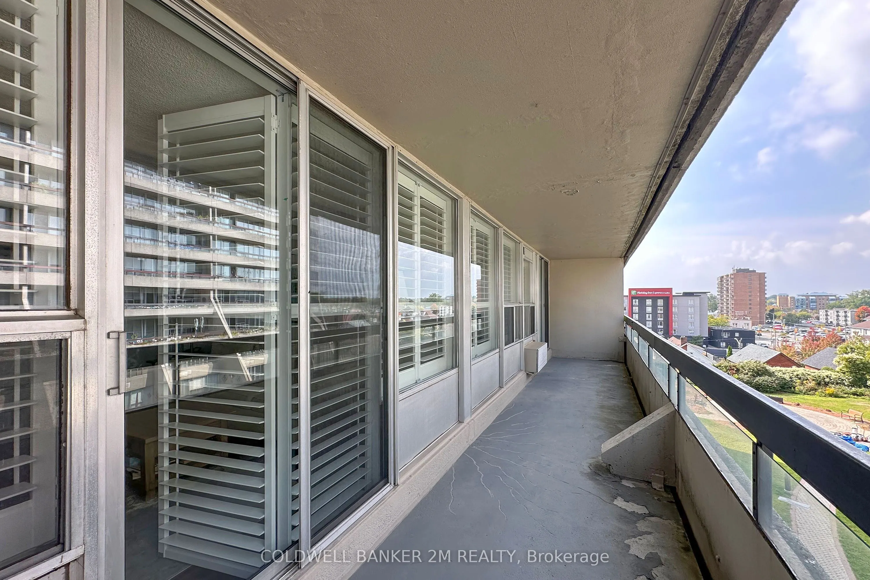 50 Richmond Street E, #518
